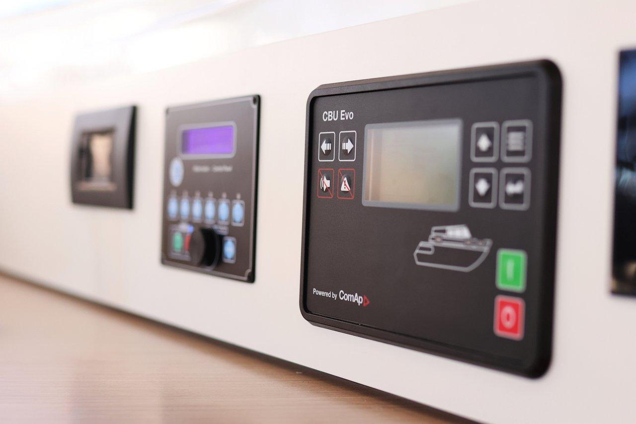 Lagoon 46 - 4 + 2 cab., picture 25