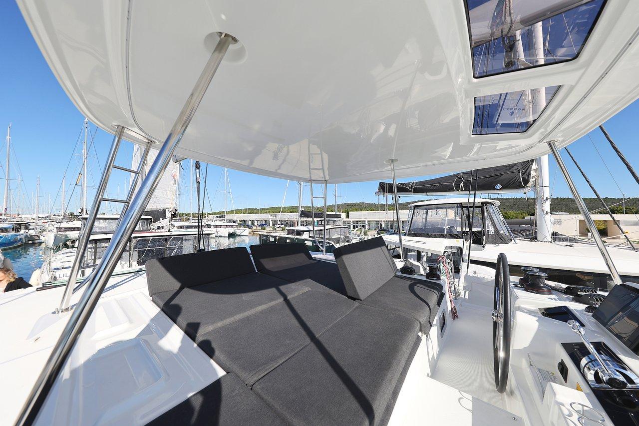 Lagoon 46 - 4 + 2 cab., picture 7