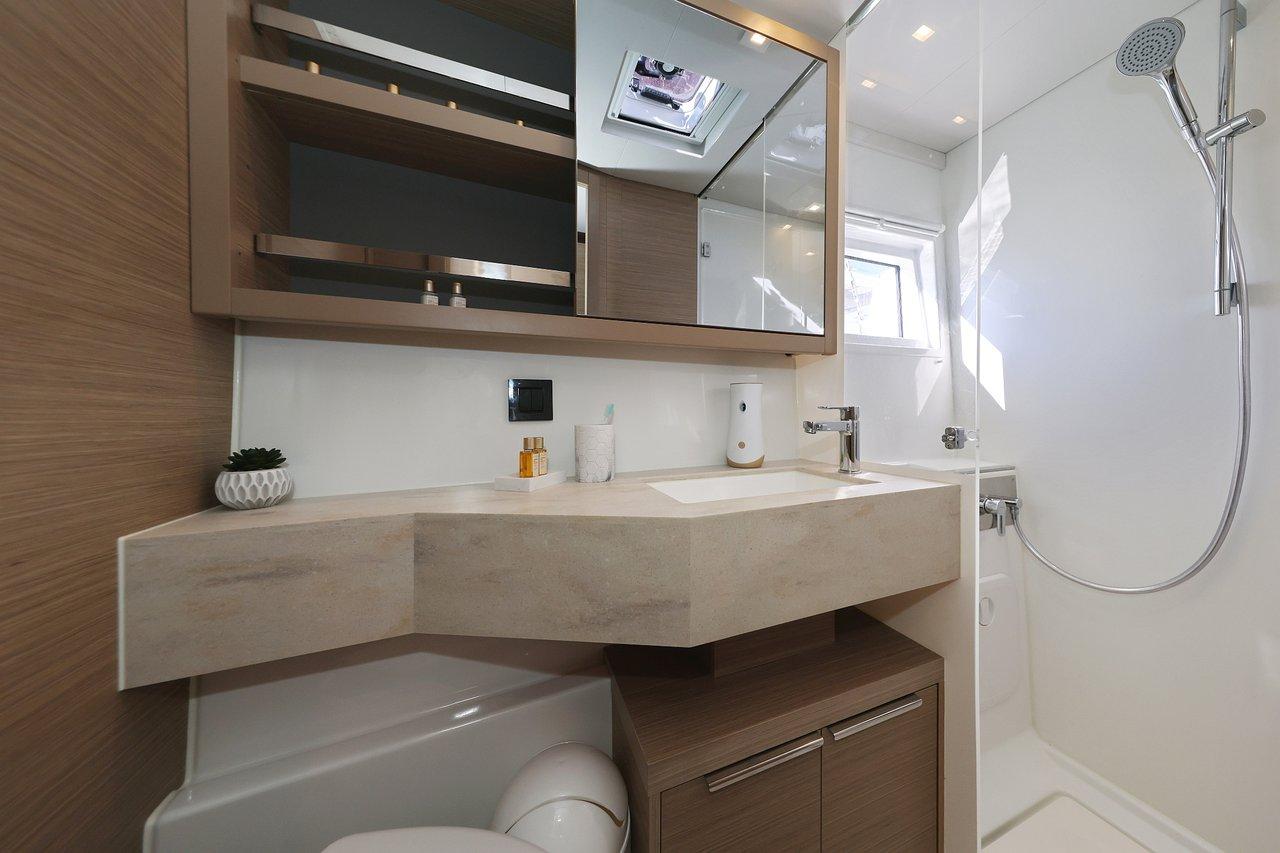 Lagoon 46 - 4 + 2 cab., picture 22