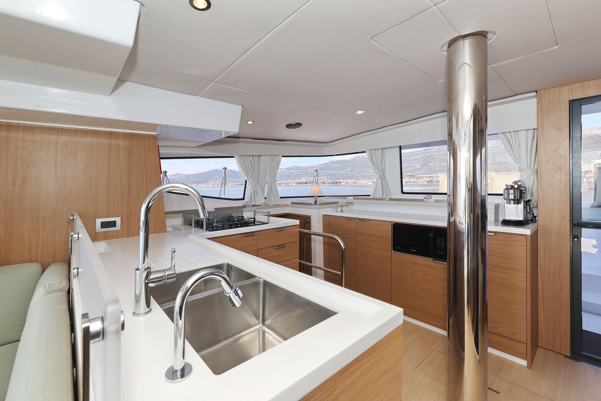 Bali 4.6 - 5 + 1 cab., picture 16