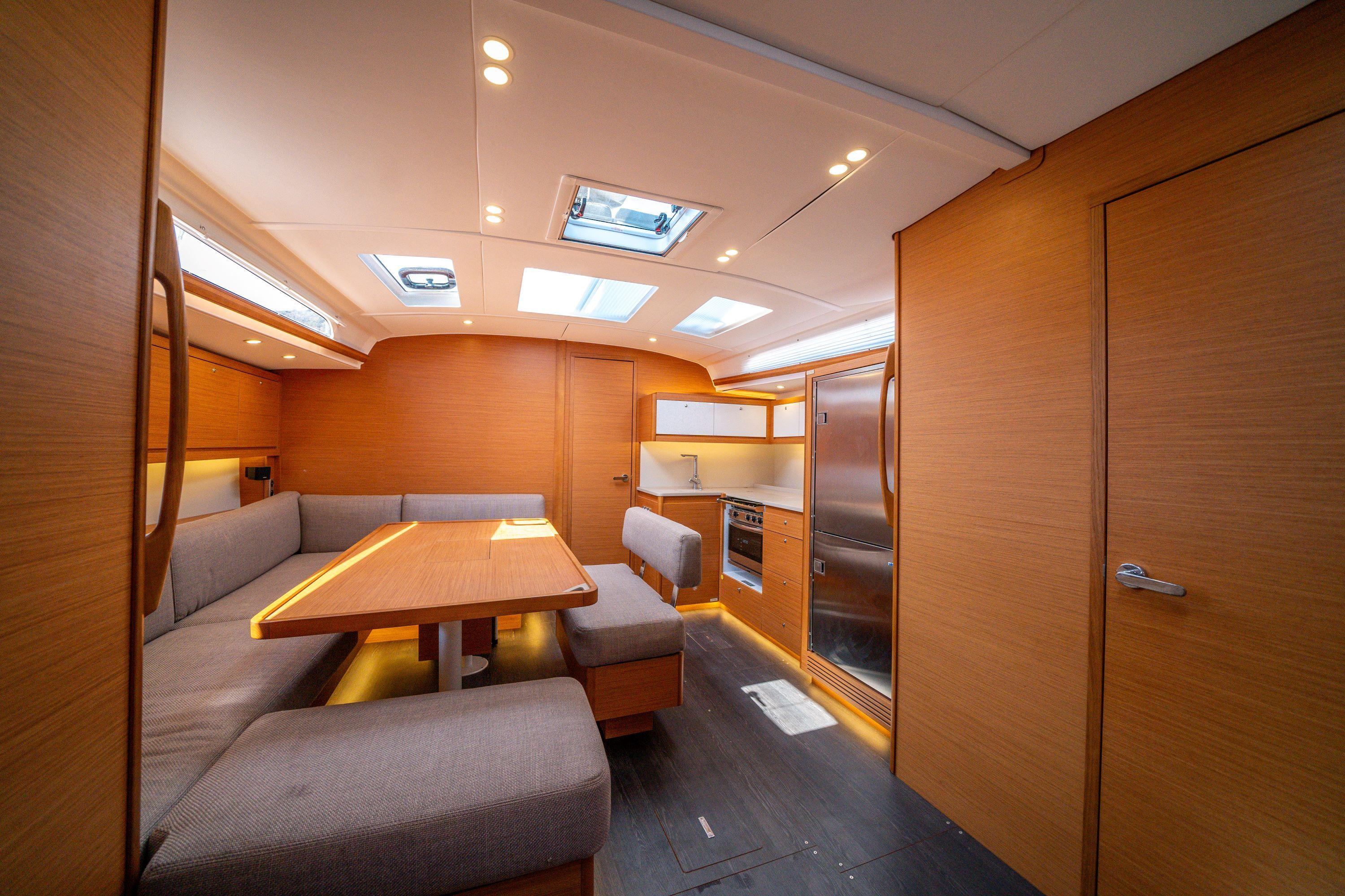 Dufour 470 - 5 cab., picture 12