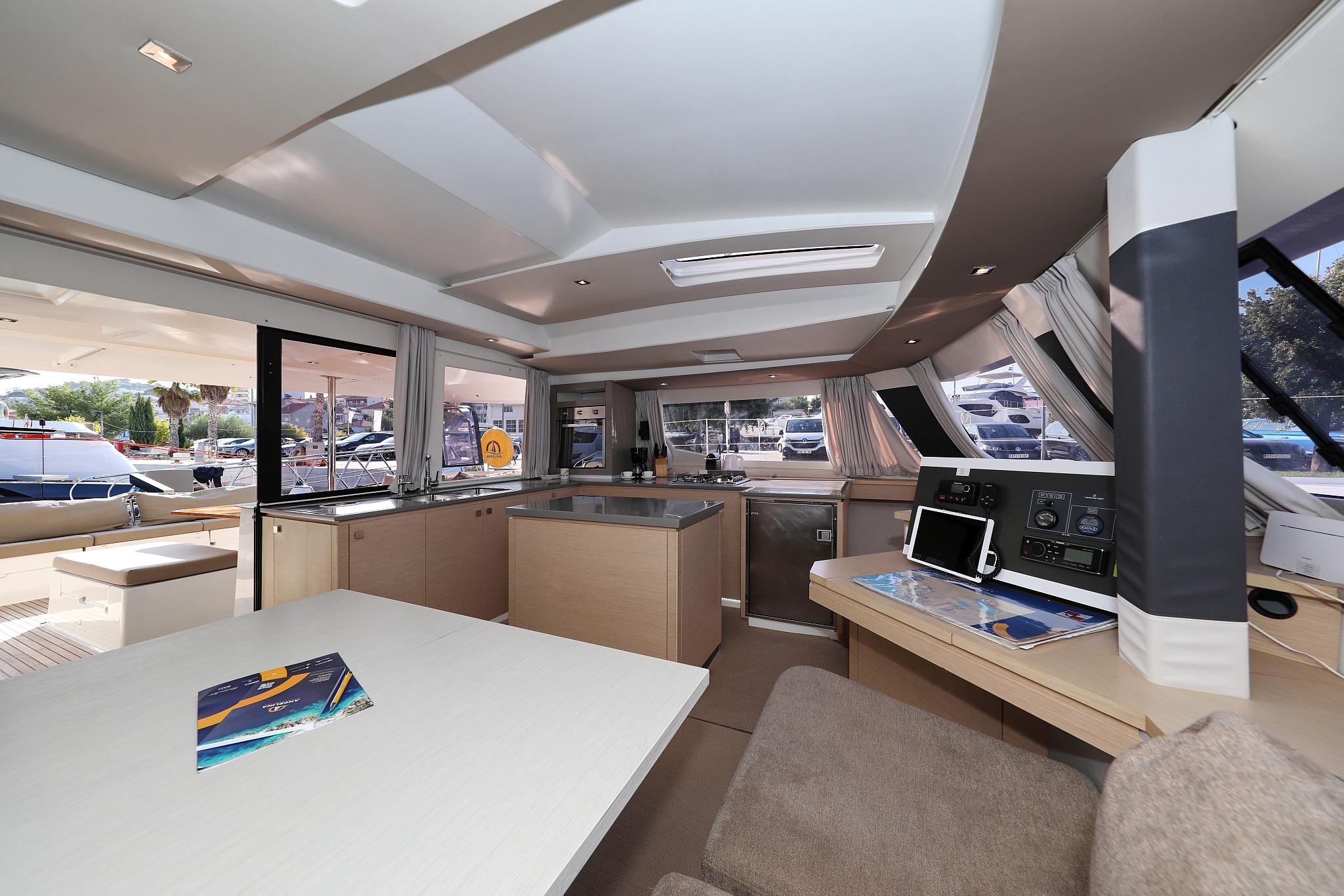 Fountaine Pajot Saba 50 - 6 + 1 cab., picture 17