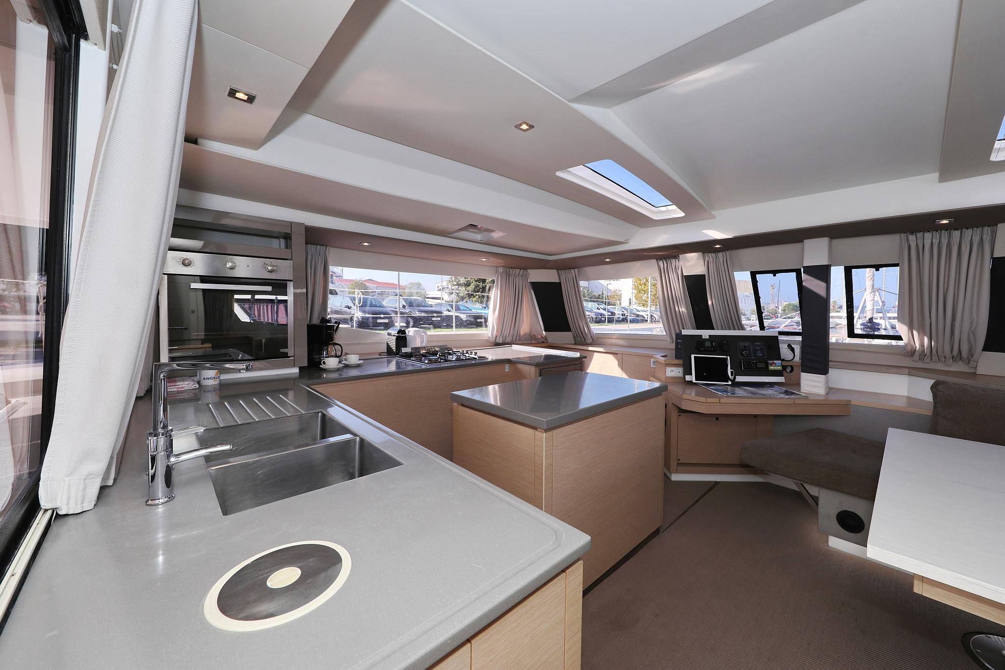 Fountaine Pajot Saba 50 - 6 + 1 cab., picture 19