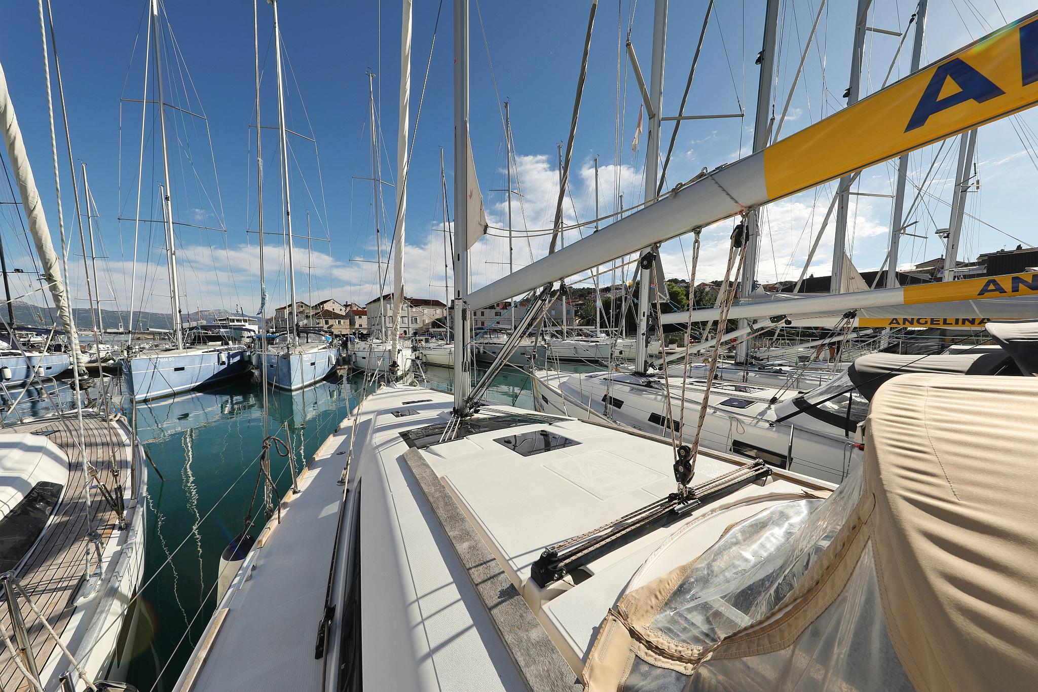 Dufour 412 GL, picture 10