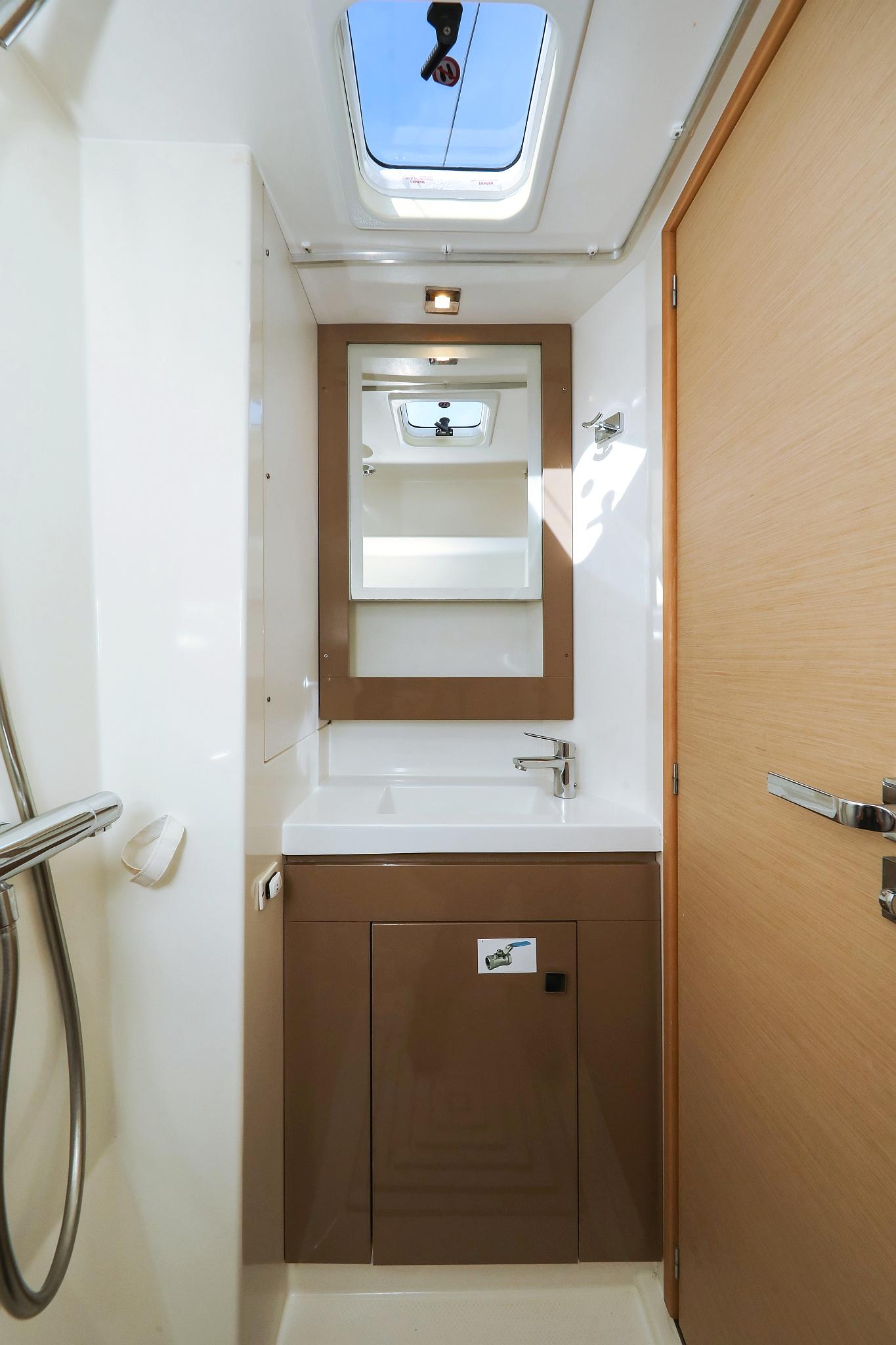 Fountaine Pajot Saona 47 Quintet - 5 + 1 cab., picture 41