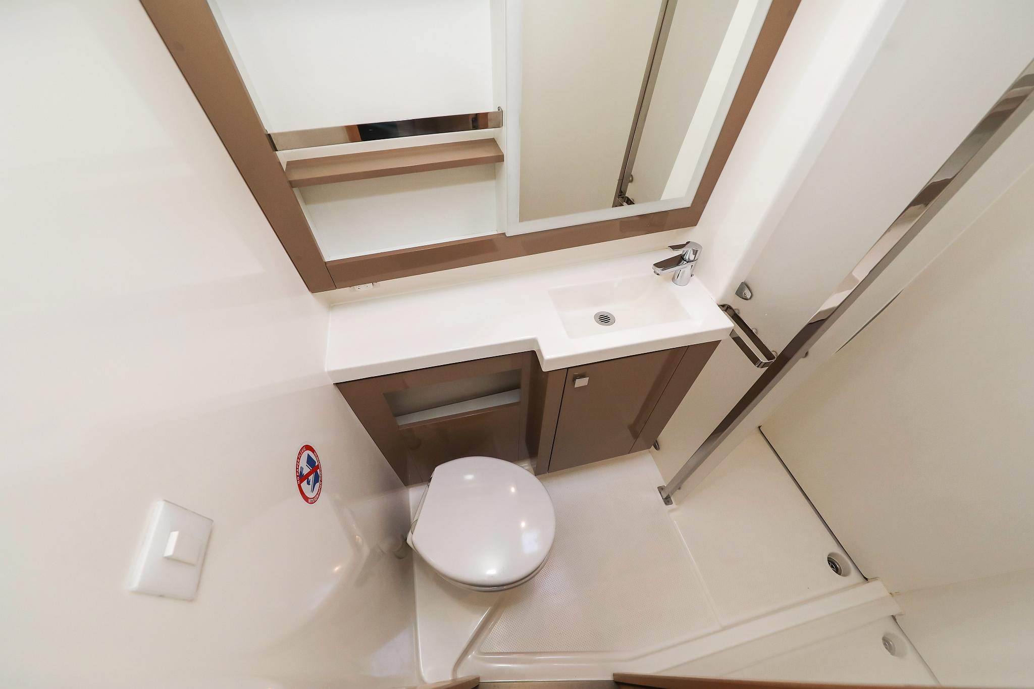 Fountaine Pajot Saona 47 Quintet - 5 + 1 cab., picture 35