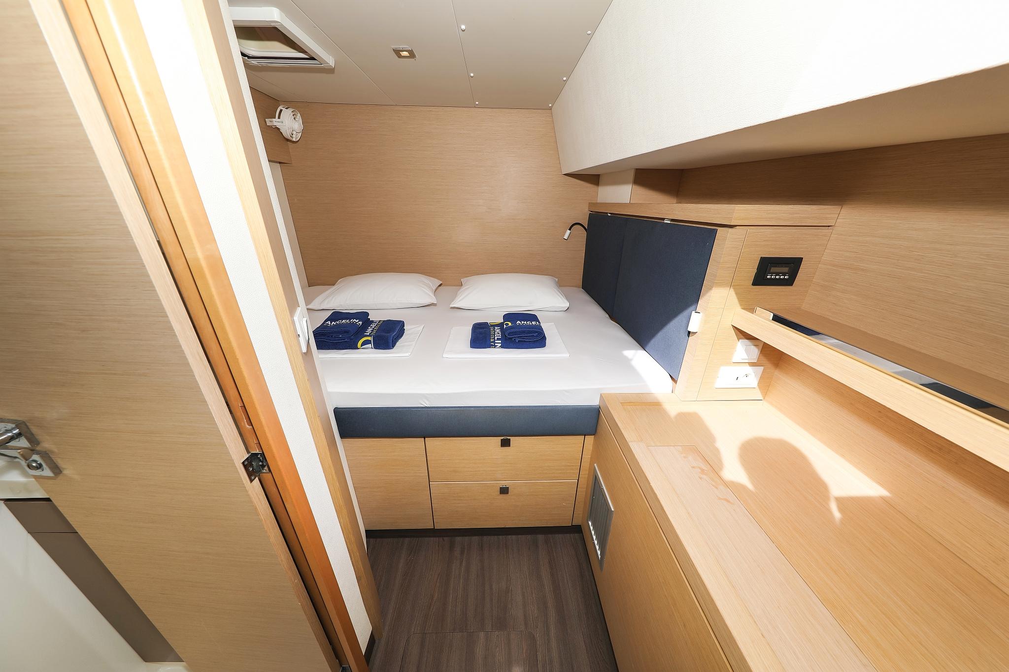 Fountaine Pajot Saona 47 Quintet - 5 + 1 cab., picture 29