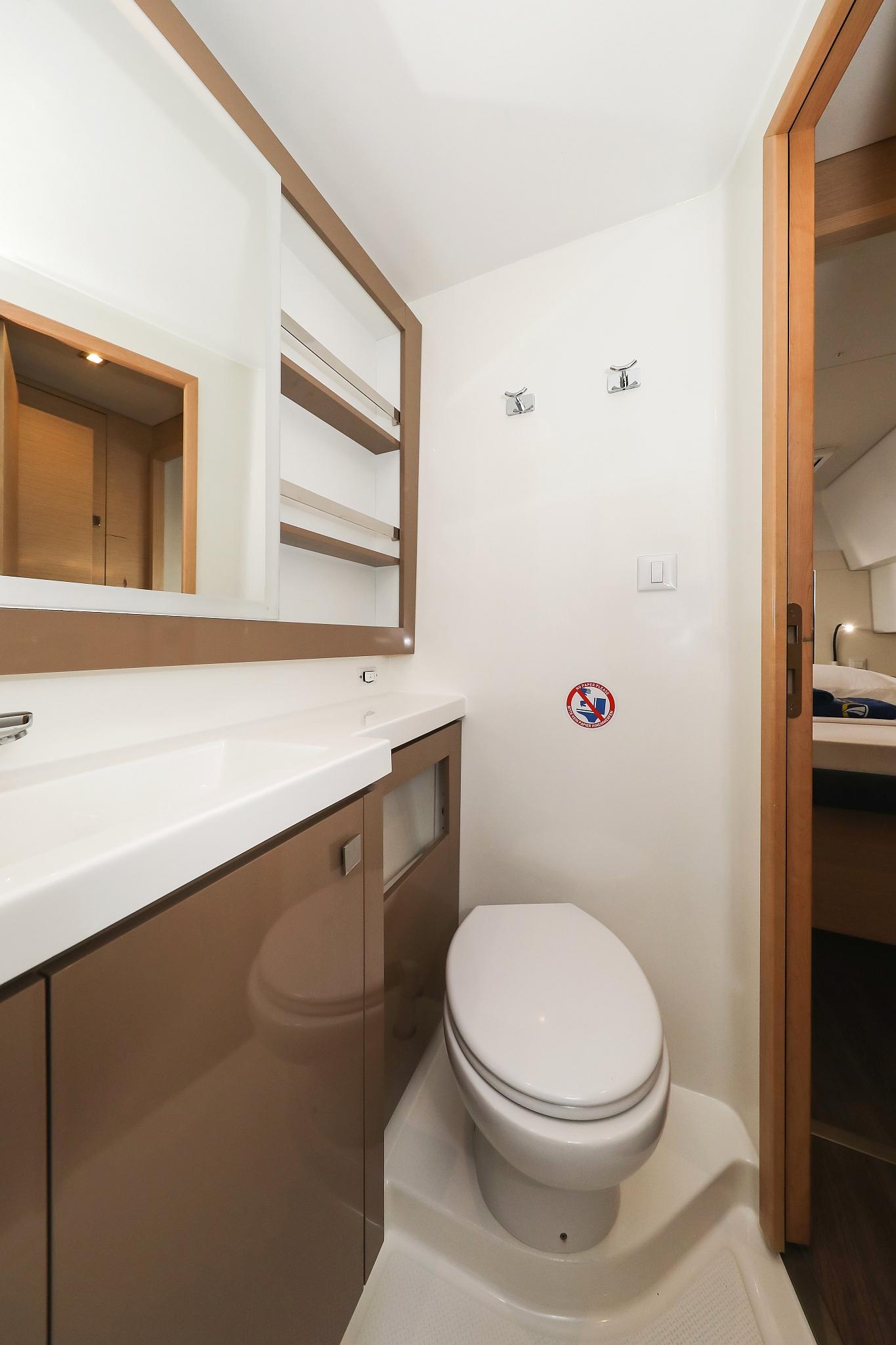 Fountaine Pajot Saona 47 Quintet - 5 + 1 cab., picture 39