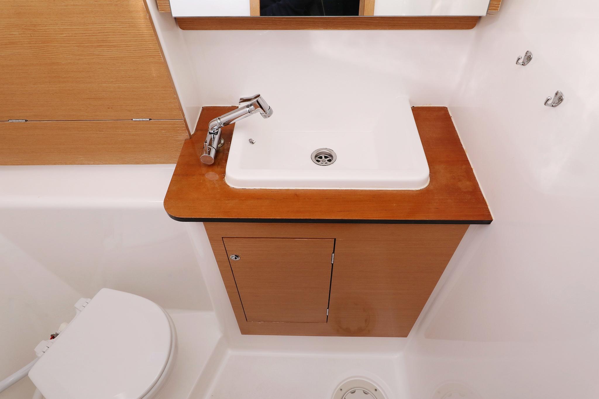 Dufour 460 GL, picture 28