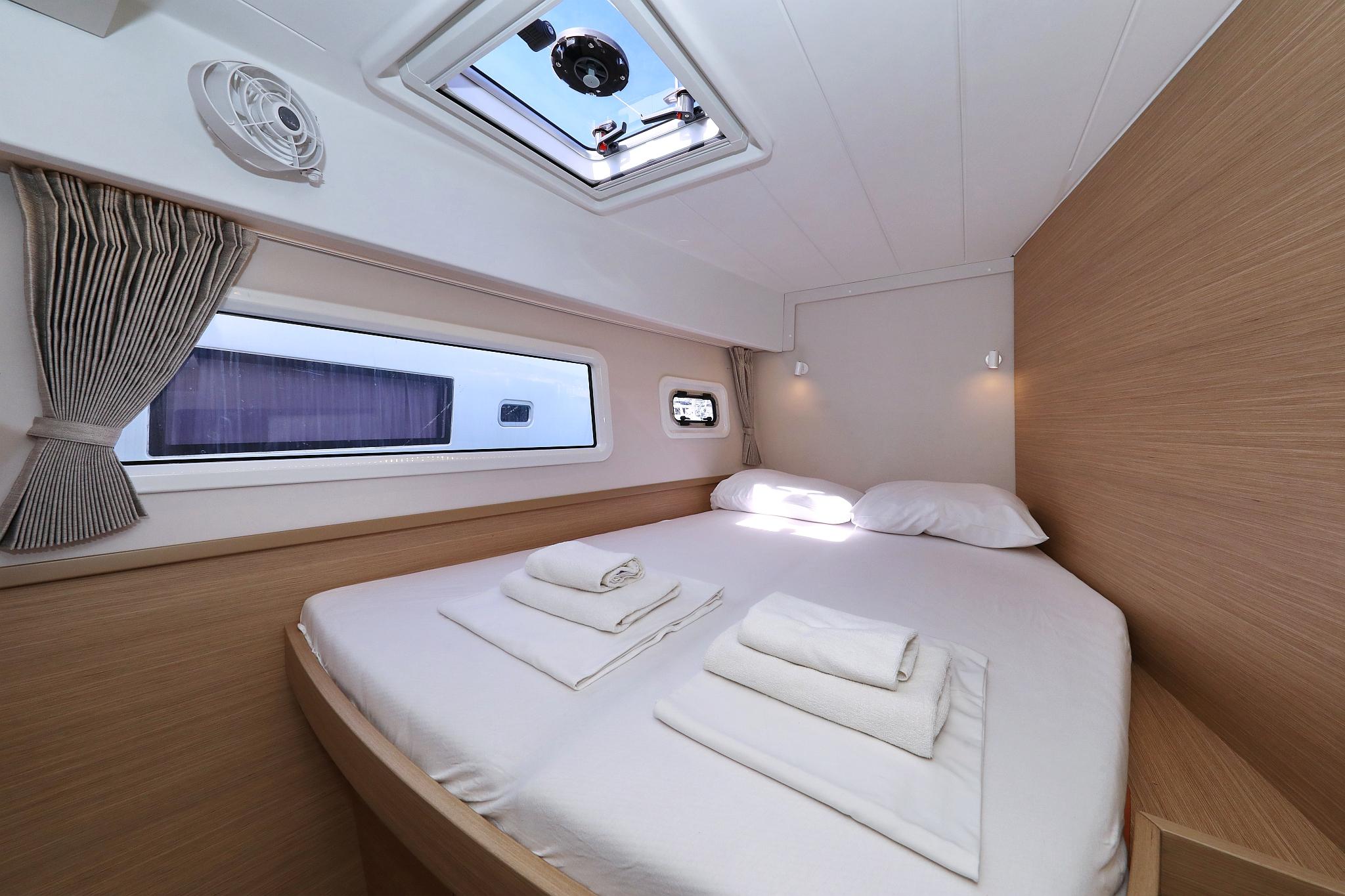 Lagoon 42 - 4 + 2 cab., picture 70