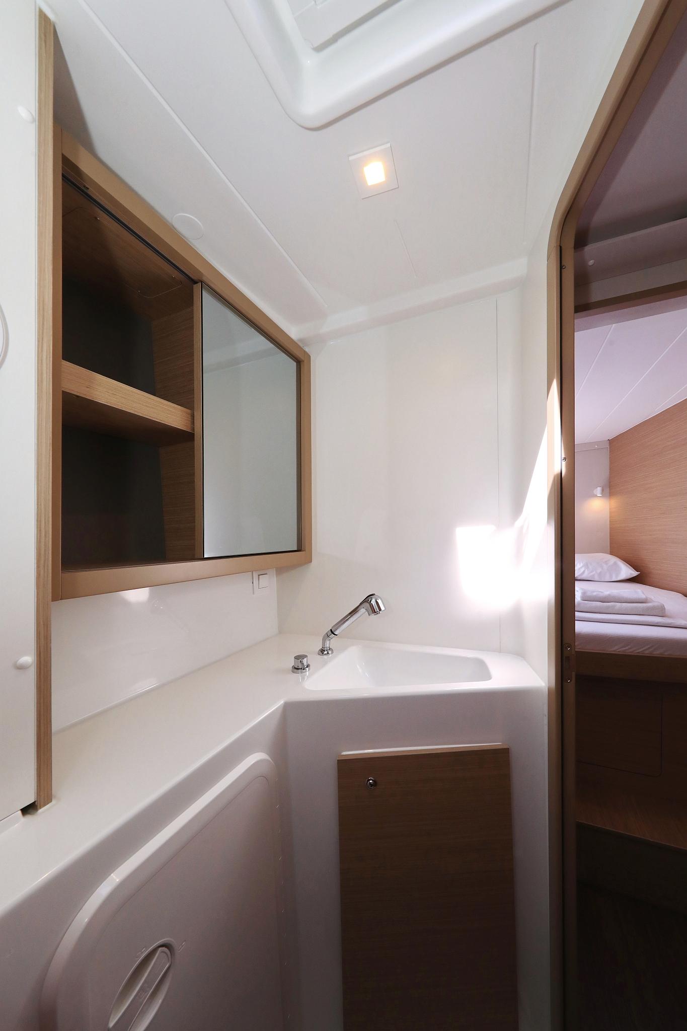 Lagoon 42 - 4 + 2 cab., picture 78