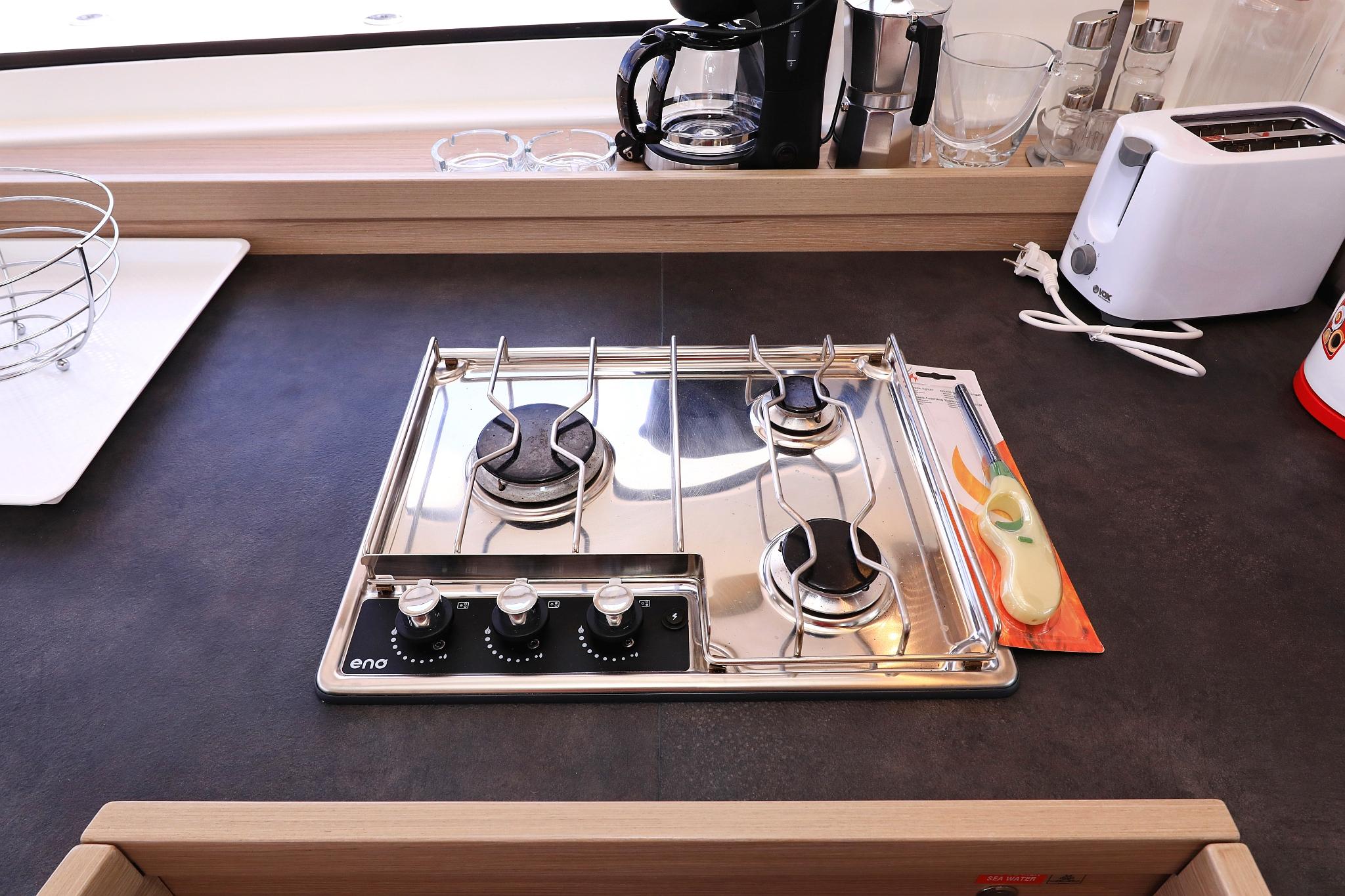 Lagoon 42 - 4 + 2 cab., picture 35