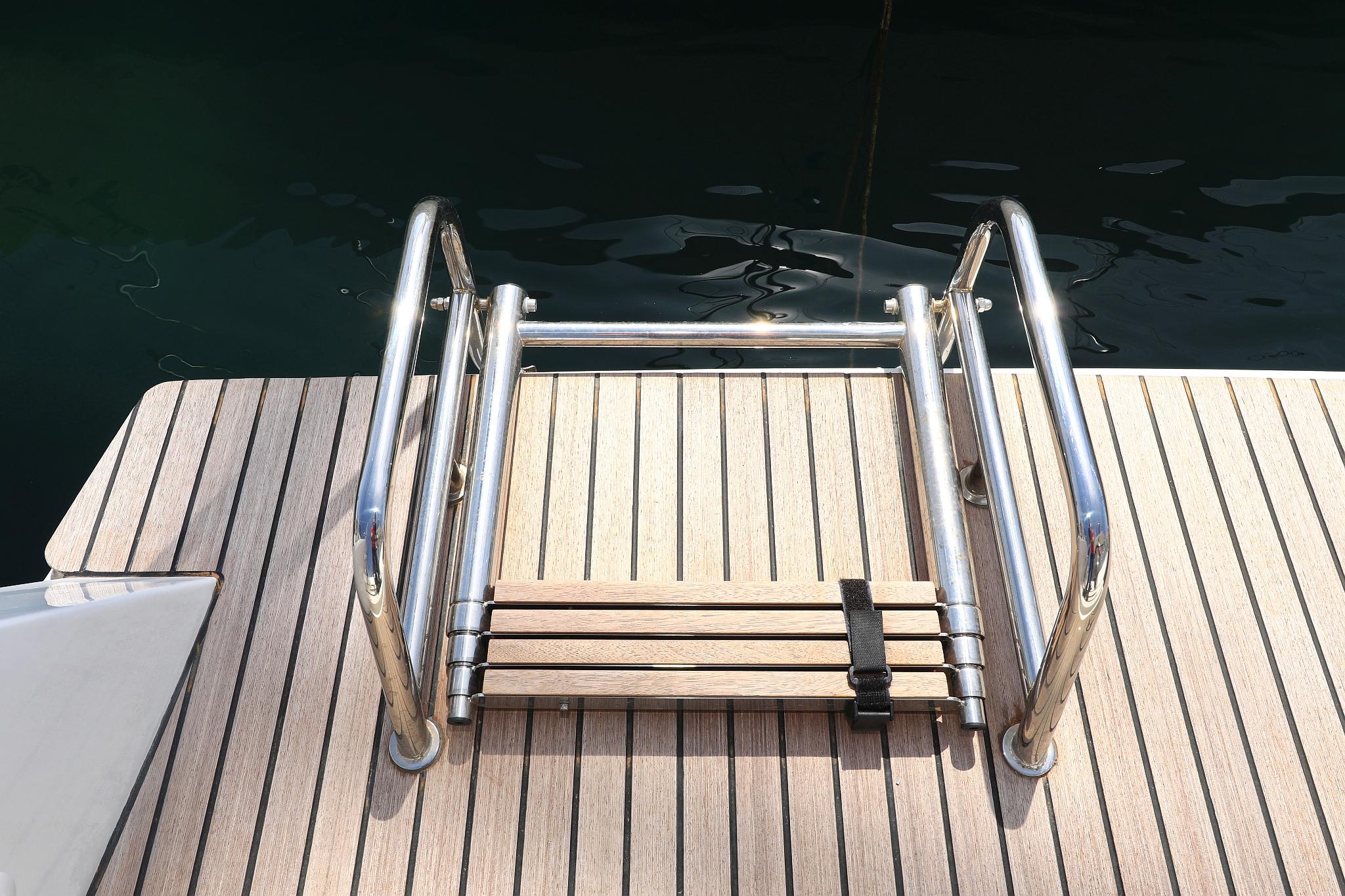 Lagoon 42 - 4 + 2 cab., picture 30