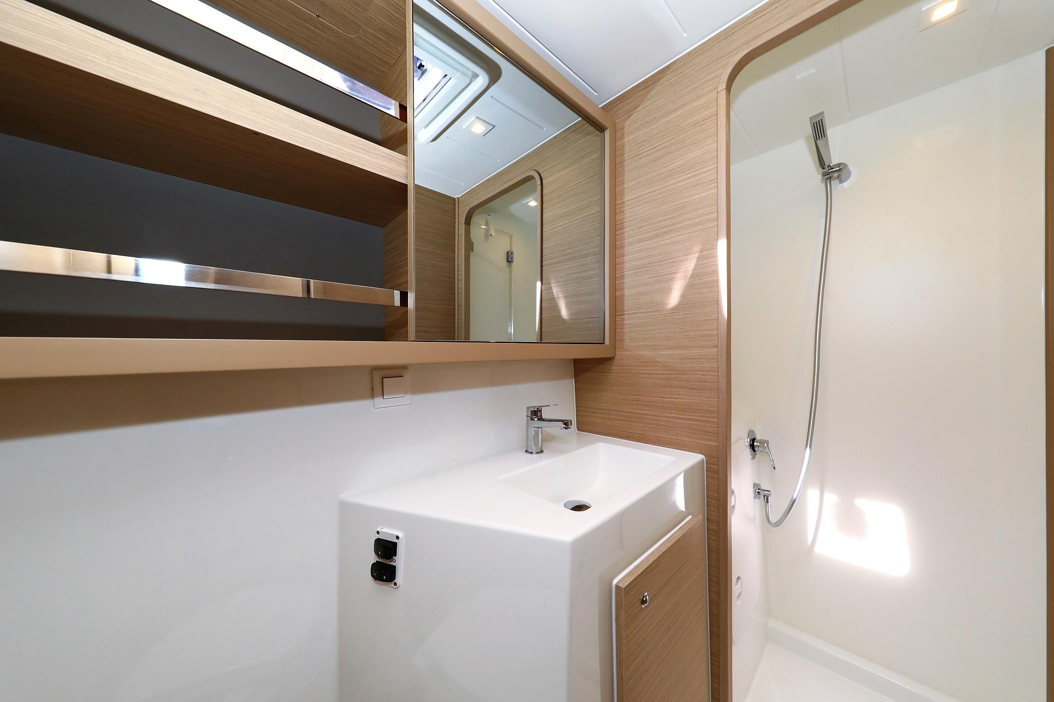 Lagoon 42 - 4 + 2 cab., picture 85