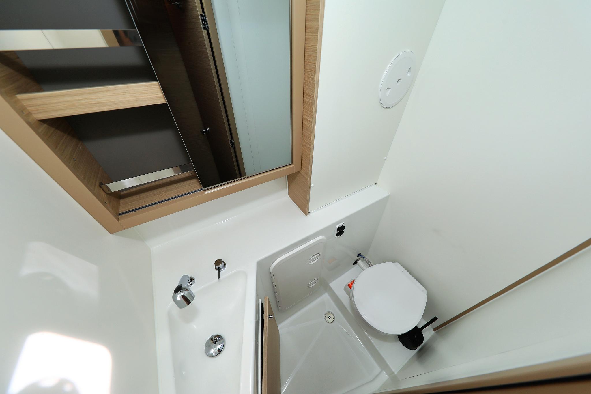 Lagoon 42 - 4 + 2 cab., picture 72