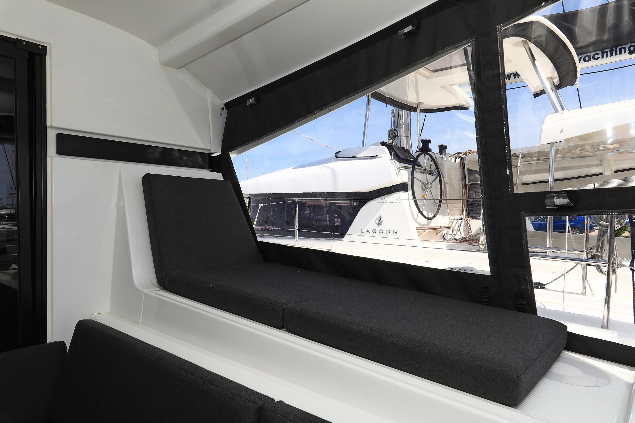 Lagoon 42 - 4 + 2 cab., picture 26