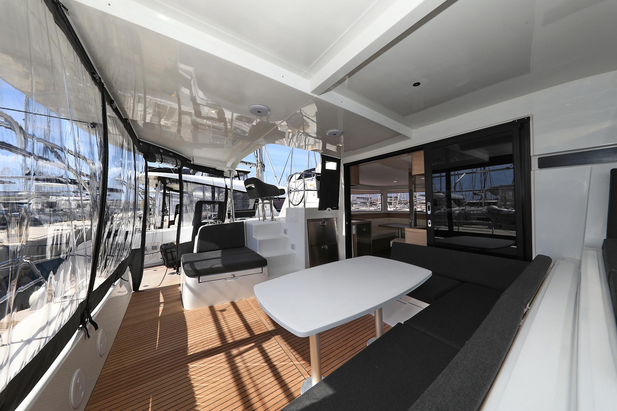 Lagoon 42 - 4 + 2 cab., picture 25