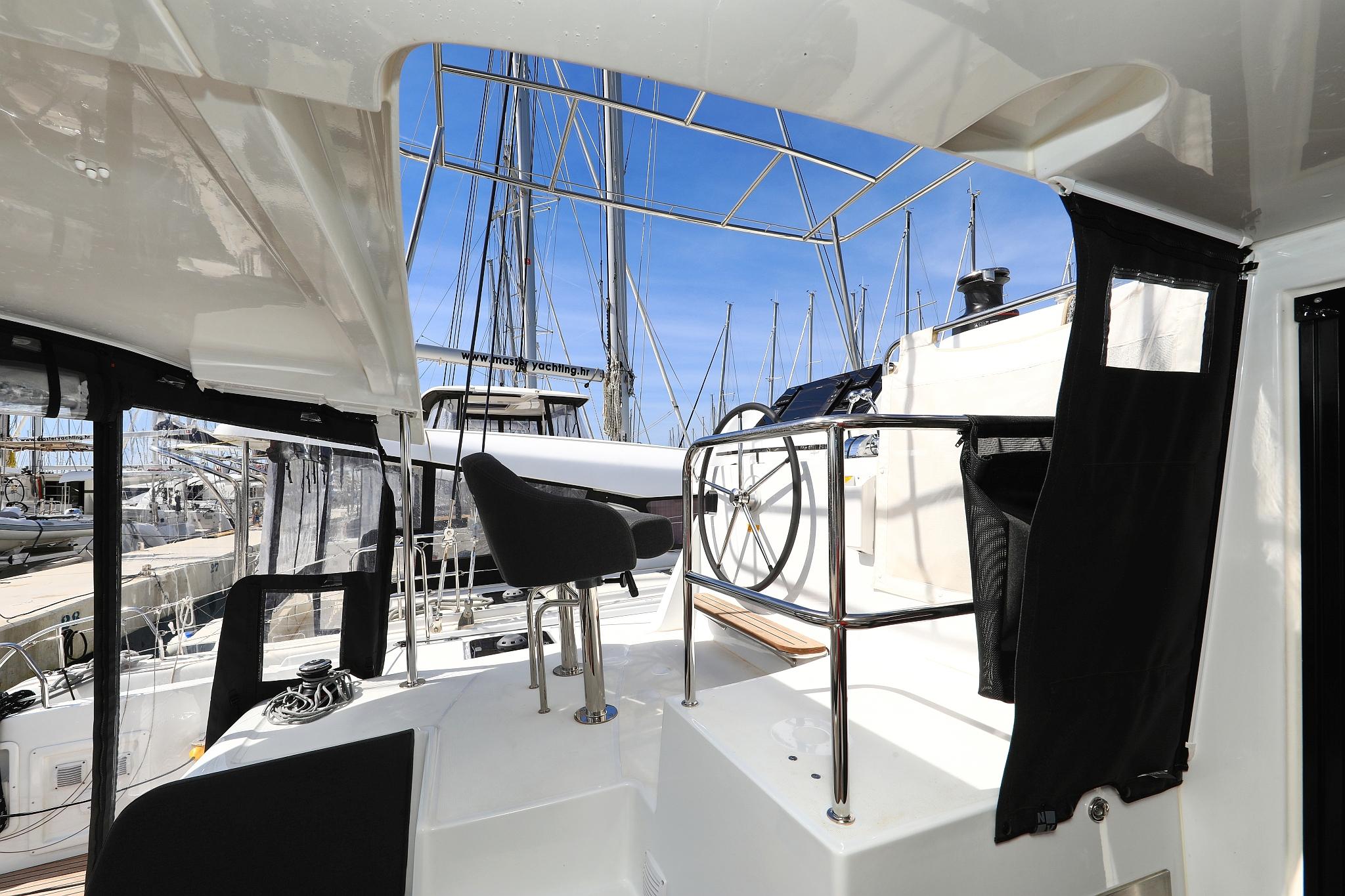 Lagoon 42 - 4 + 2 cab., picture 6