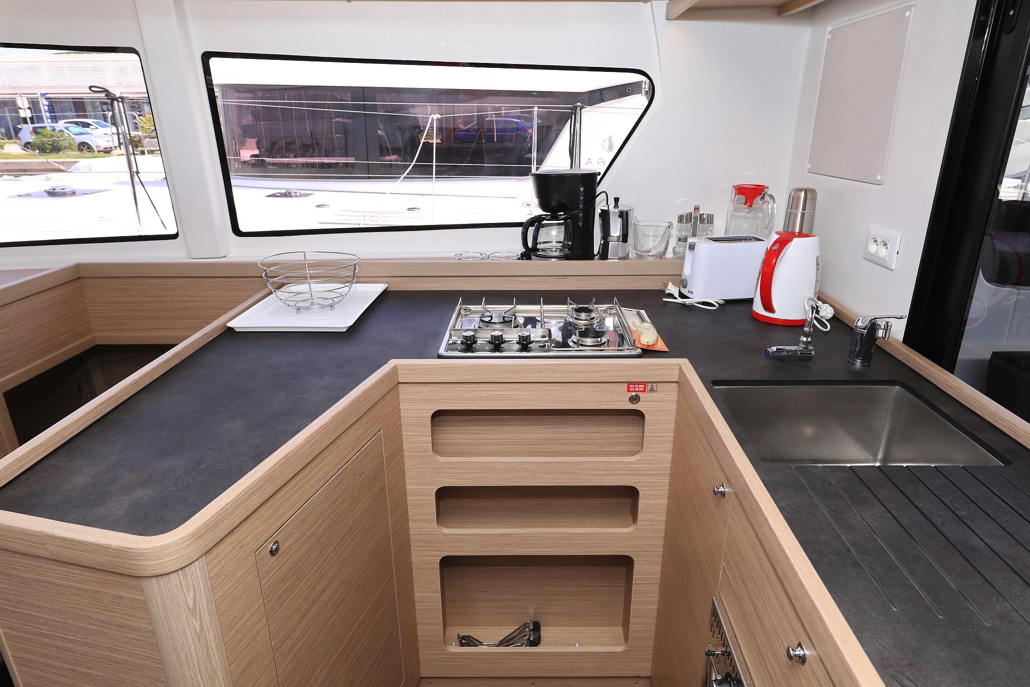 Lagoon 42 - 4 + 2 cab., picture 59