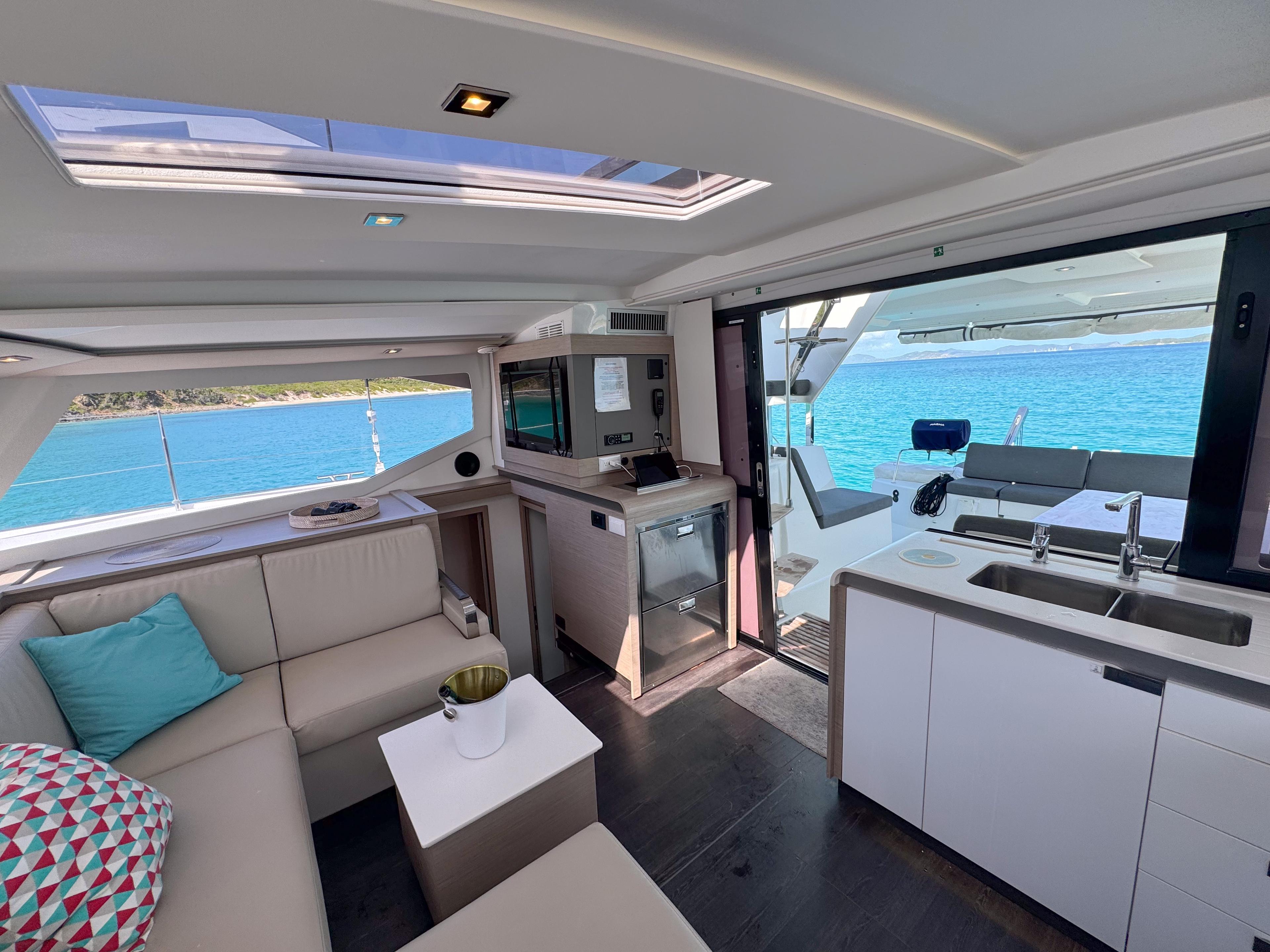 Fountaine Pajot Isla 40 - 4 + 1 cab., picture 17