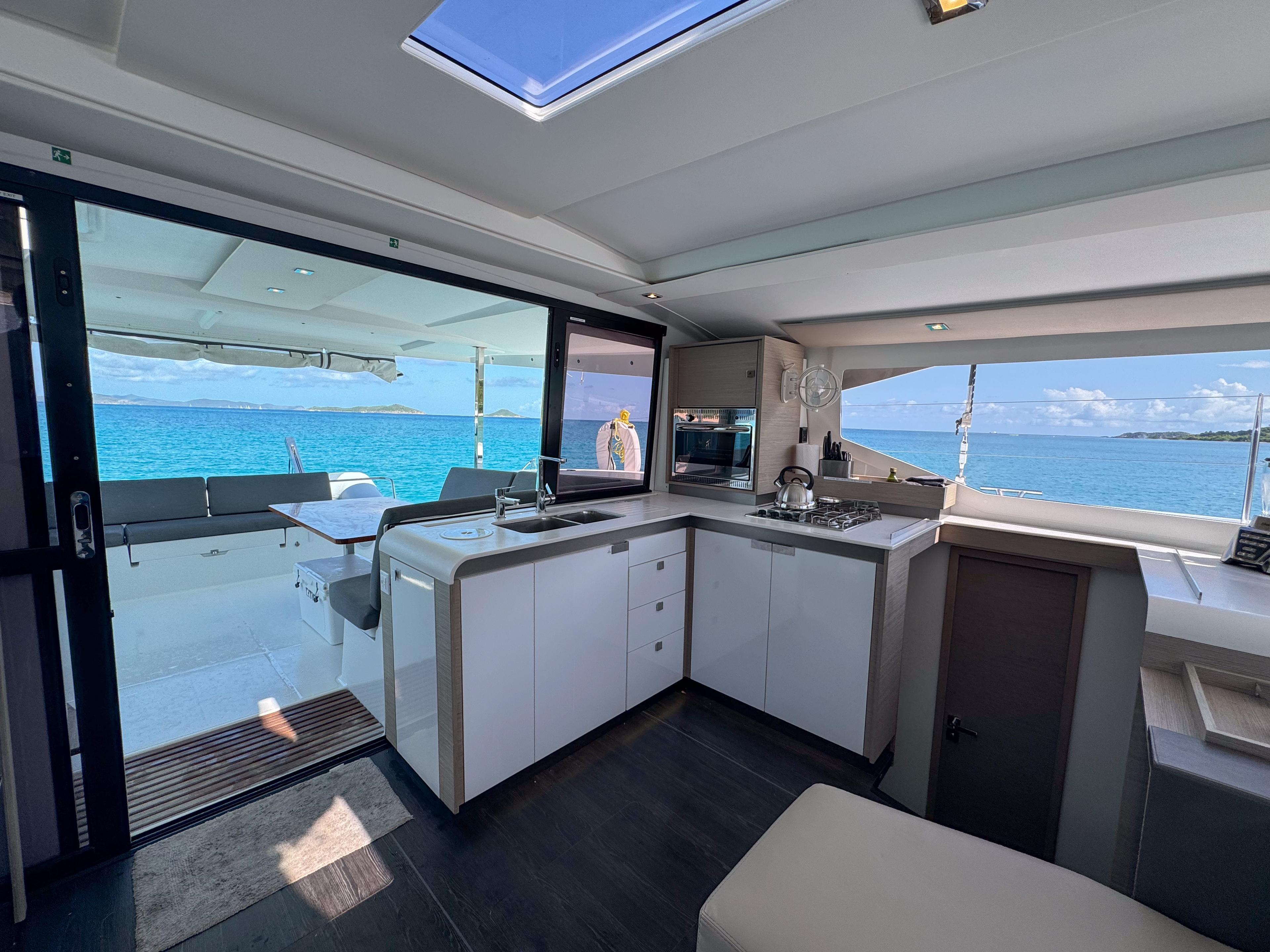 Fountaine Pajot Isla 40 - 4 + 1 cab., picture 16