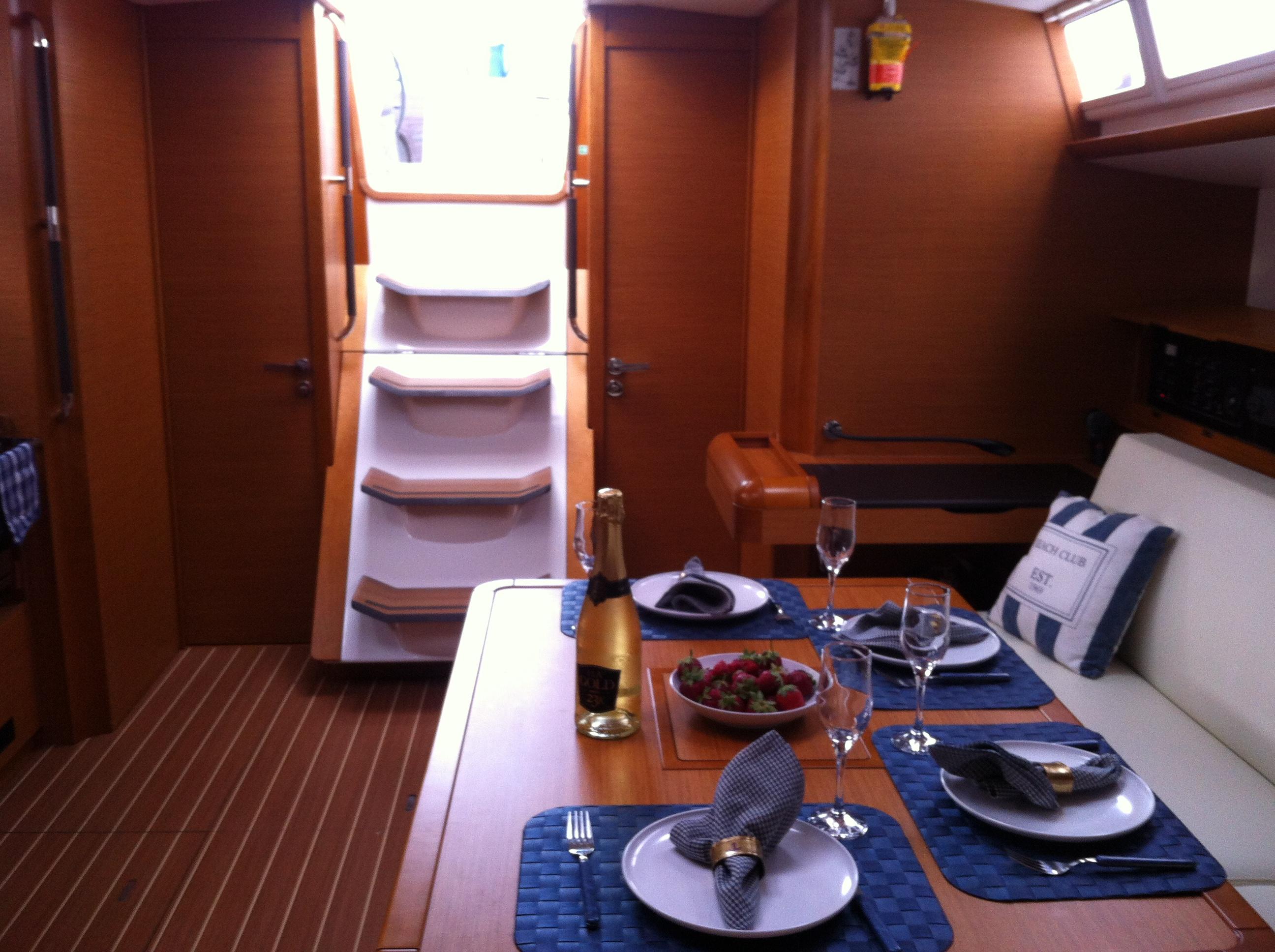 Sun Odyssey 469, picture 8