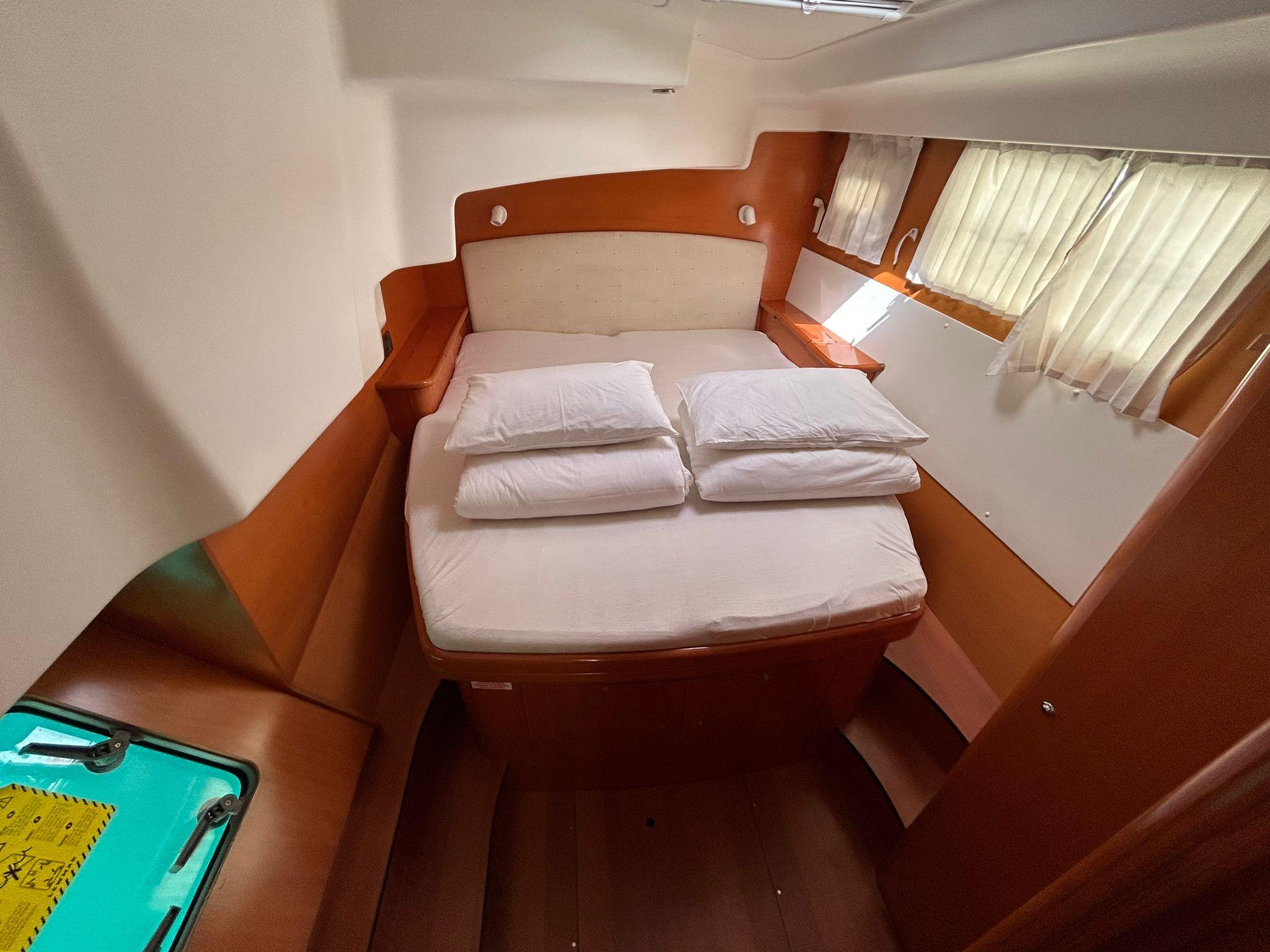 Lagoon 440 - 4 cab., picture 21