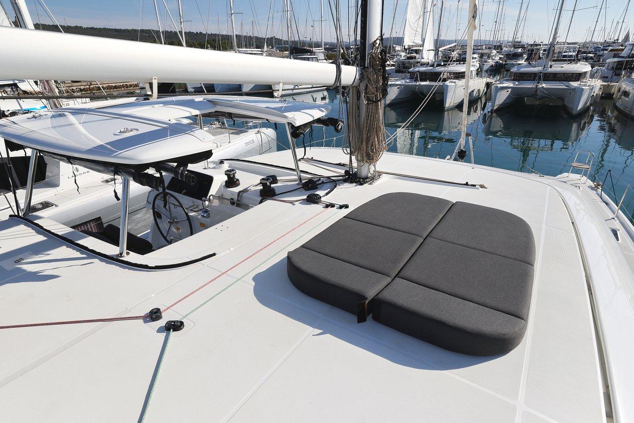 Lagoon 42 - 4 + 2 cab., picture 7