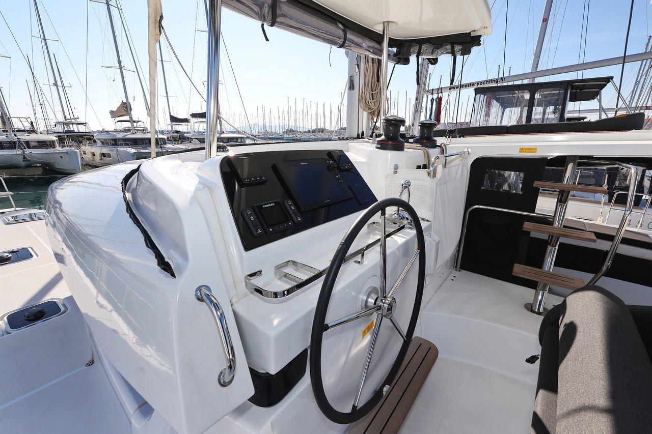 Lagoon 42 - 4 + 2 cab., picture 6