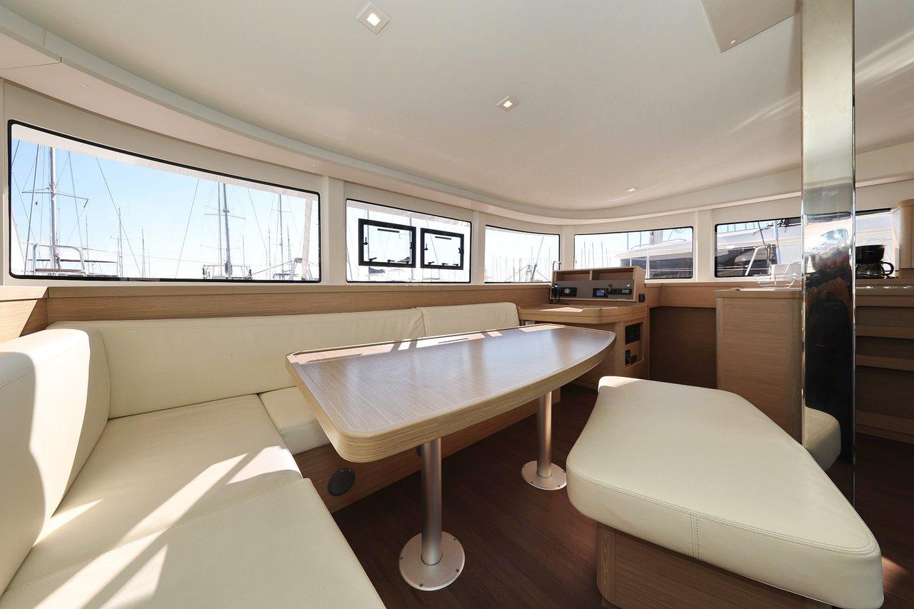 Lagoon 42 - 4 + 2 cab., picture 17