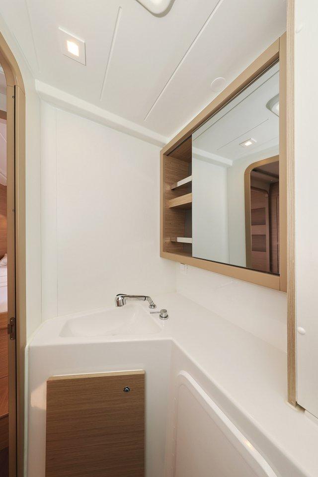 Lagoon 42 - 4 + 2 cab., picture 26