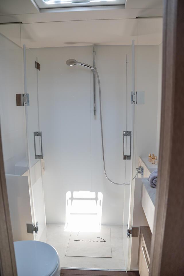 Lagoon Sixty 5, picture 31