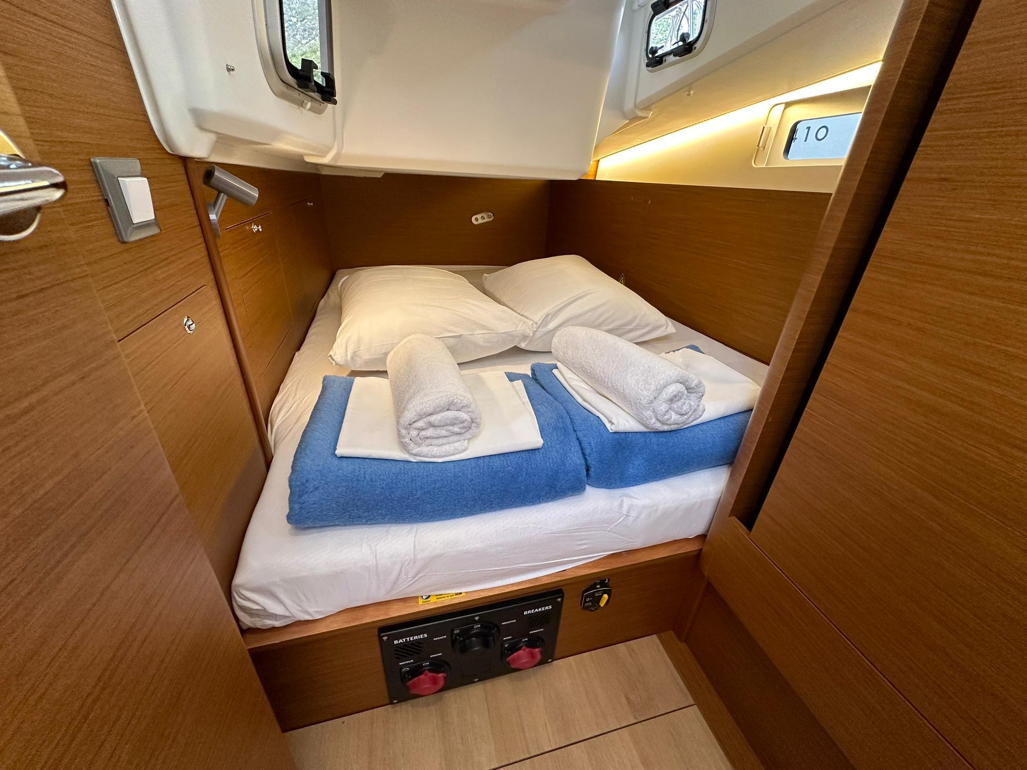 Sun Odyssey 410 - 3 cab., picture 13
