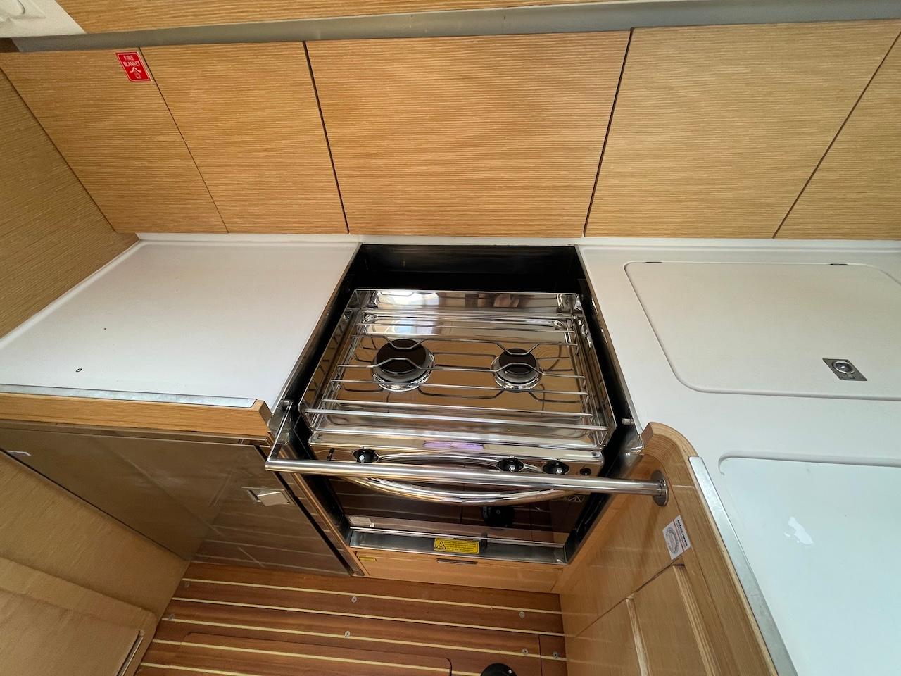 Elan Impression 45, picture 14