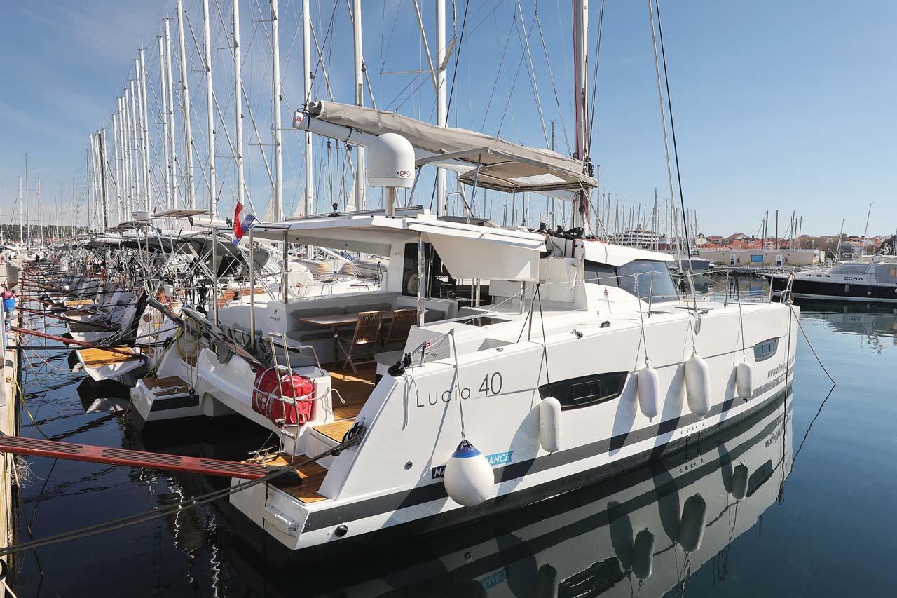 Fountaine Pajot Lucia 40 - 4 cab. - Tu Tamo 2, picture 3