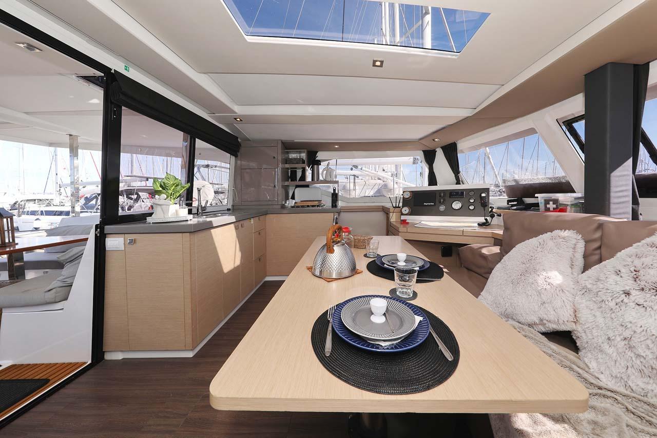 Fountaine Pajot Lucia 40 - 4 cab. - Tu Tamo 2, picture 15