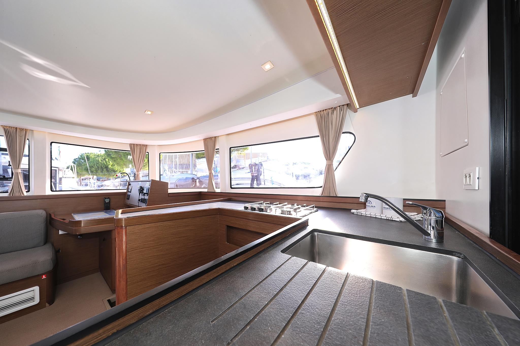 Lagoon 42 - 4 + 2 cab., picture 41