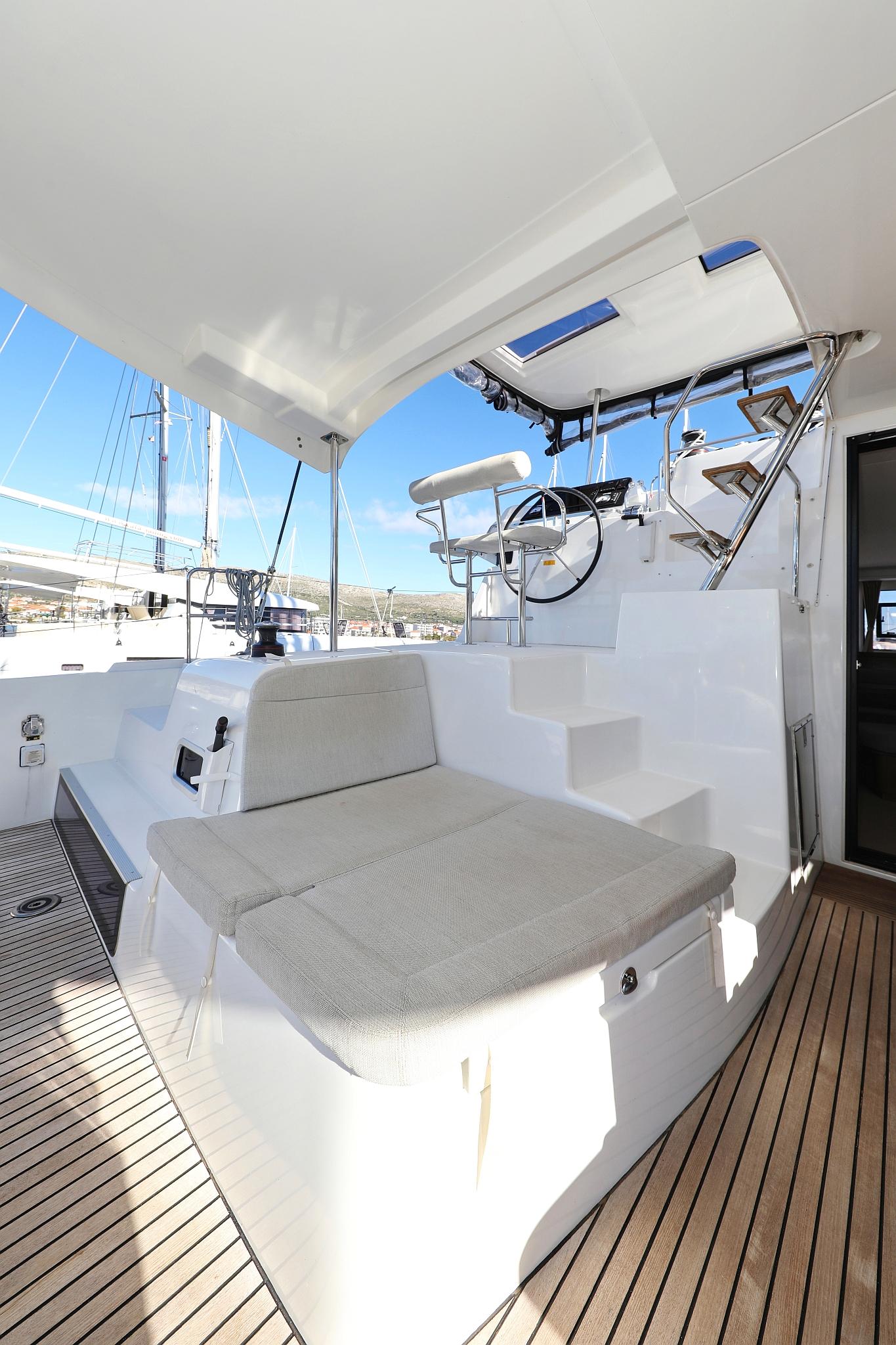 Lagoon 42 - 4 + 2 cab., picture 8