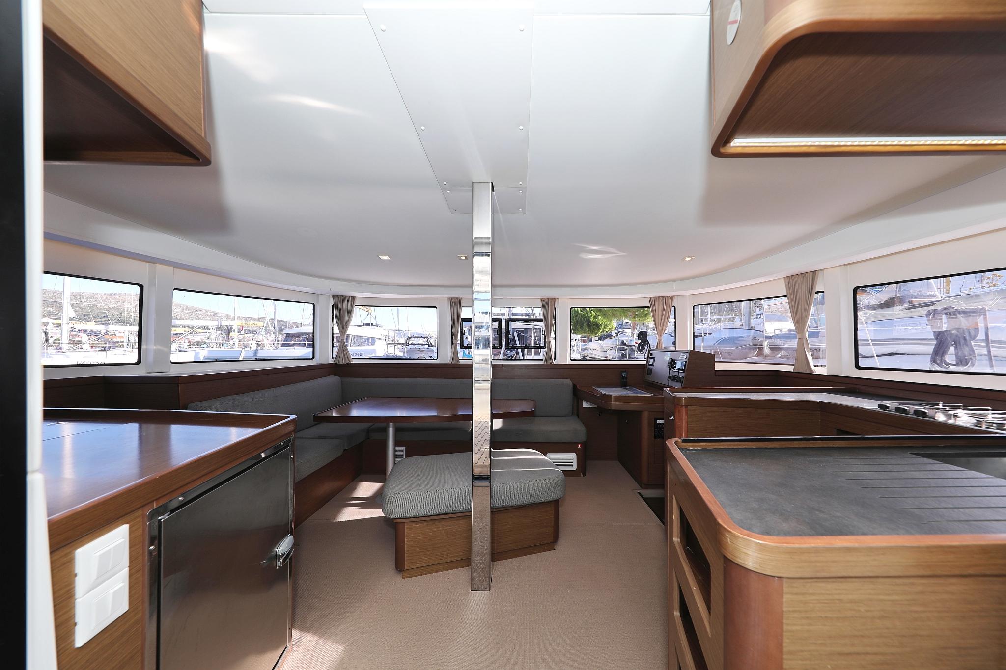 Lagoon 42 - 4 + 2 cab., picture 13