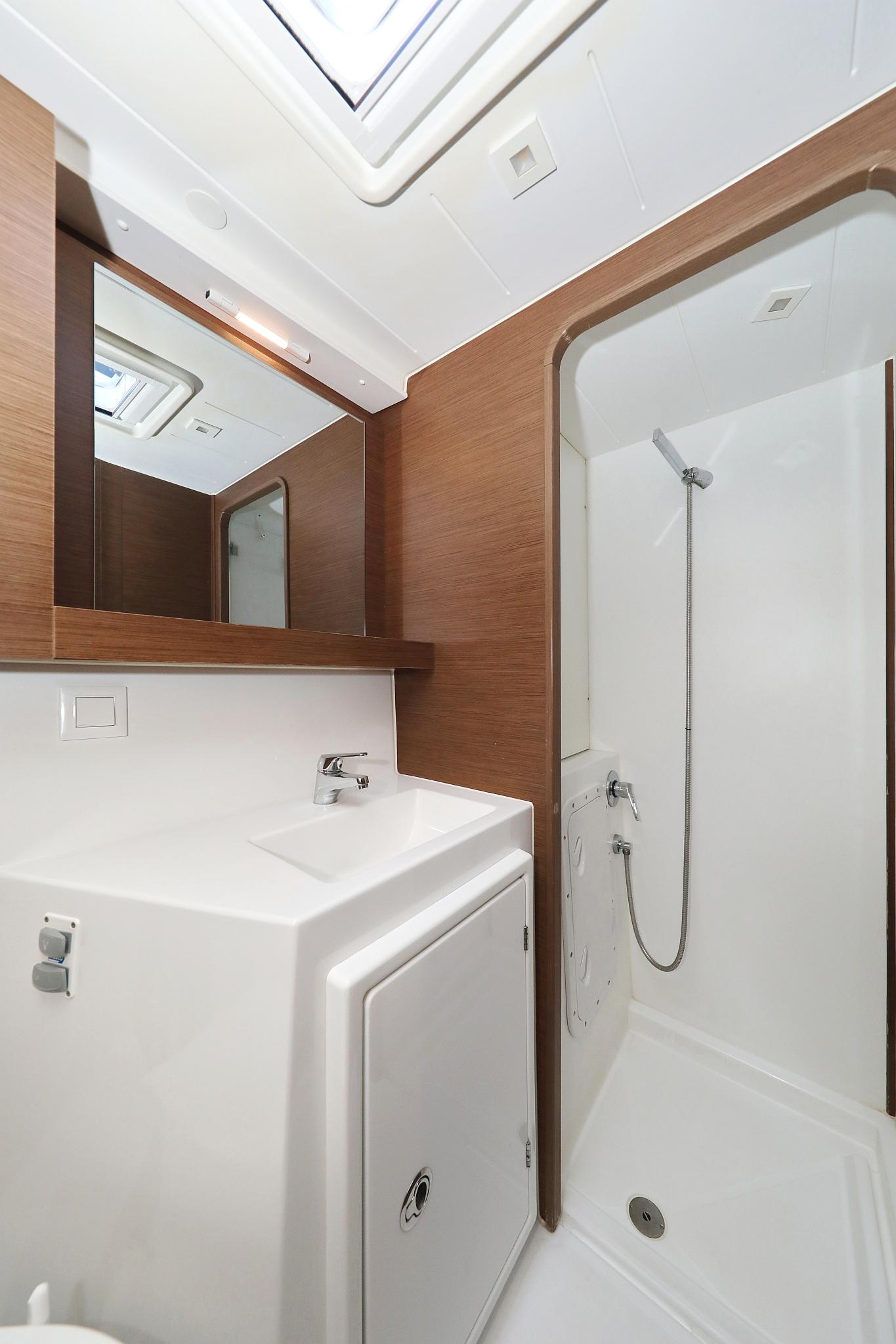 Lagoon 42 - 4 + 2 cab., picture 40