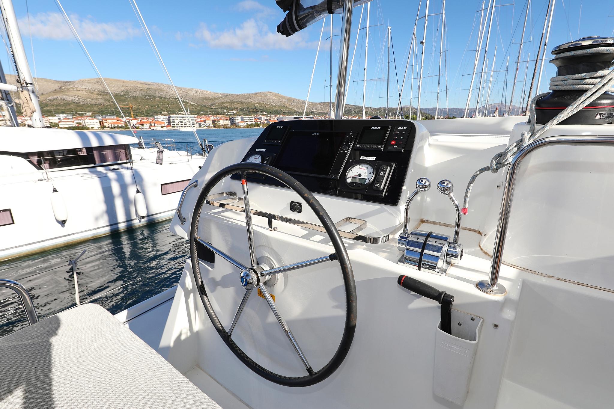 Lagoon 42 - 4 + 2 cab., picture 48