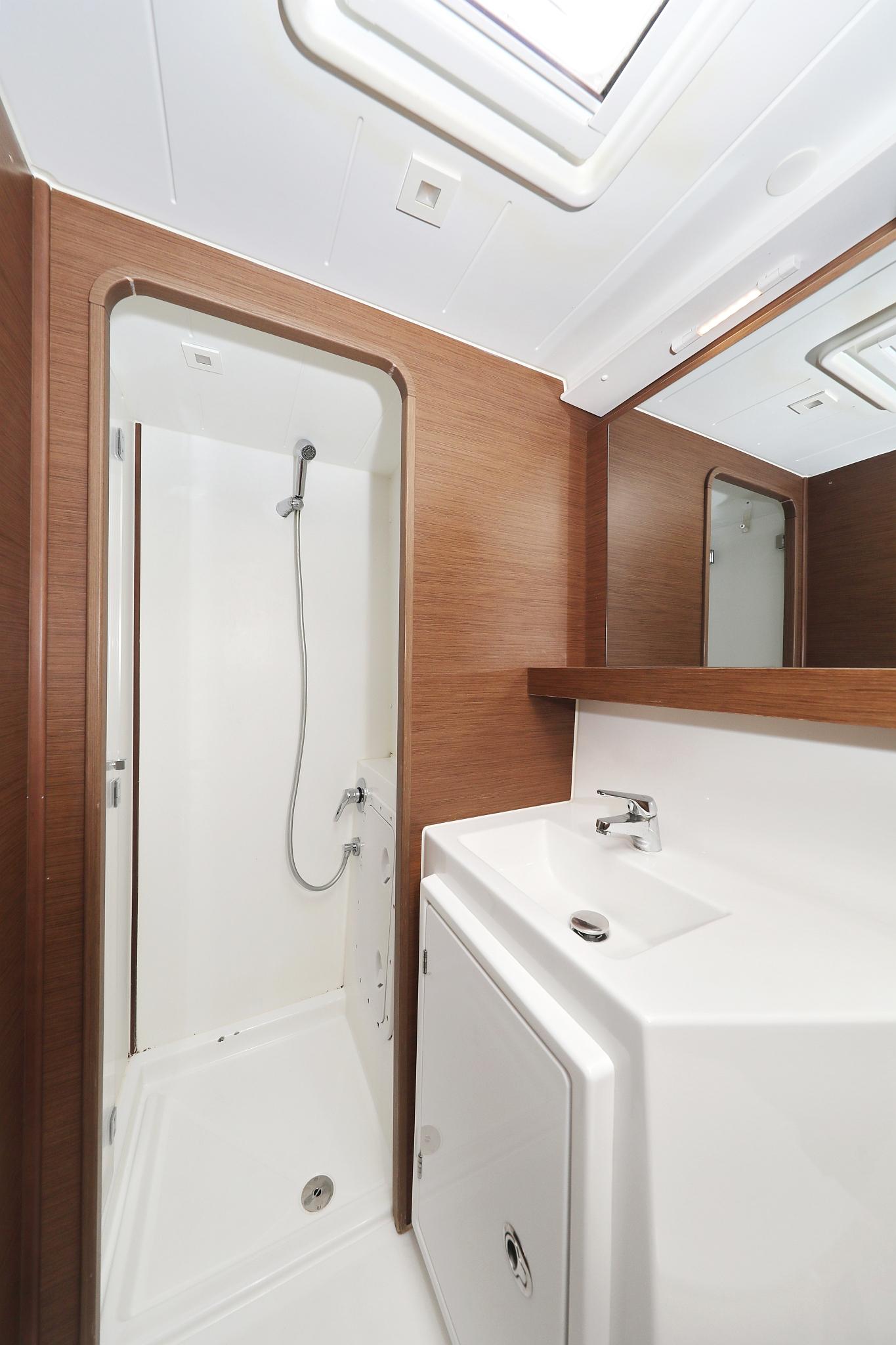 Lagoon 42 - 4 + 2 cab., picture 38