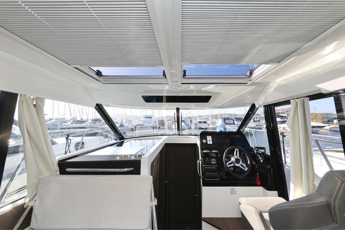 Merry Fisher 1095, picture 13