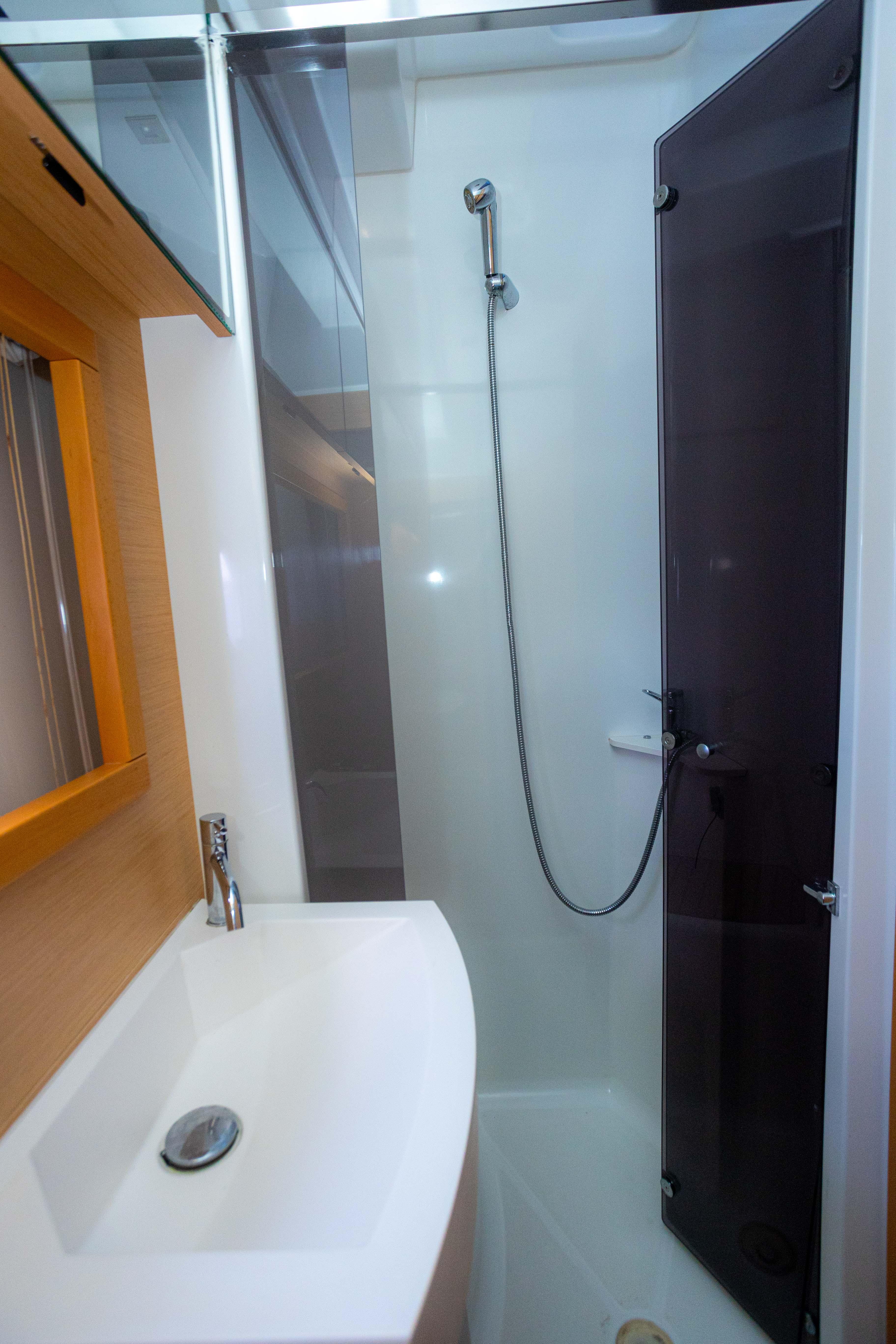 Monte Carlo 47 Fly, picture 20