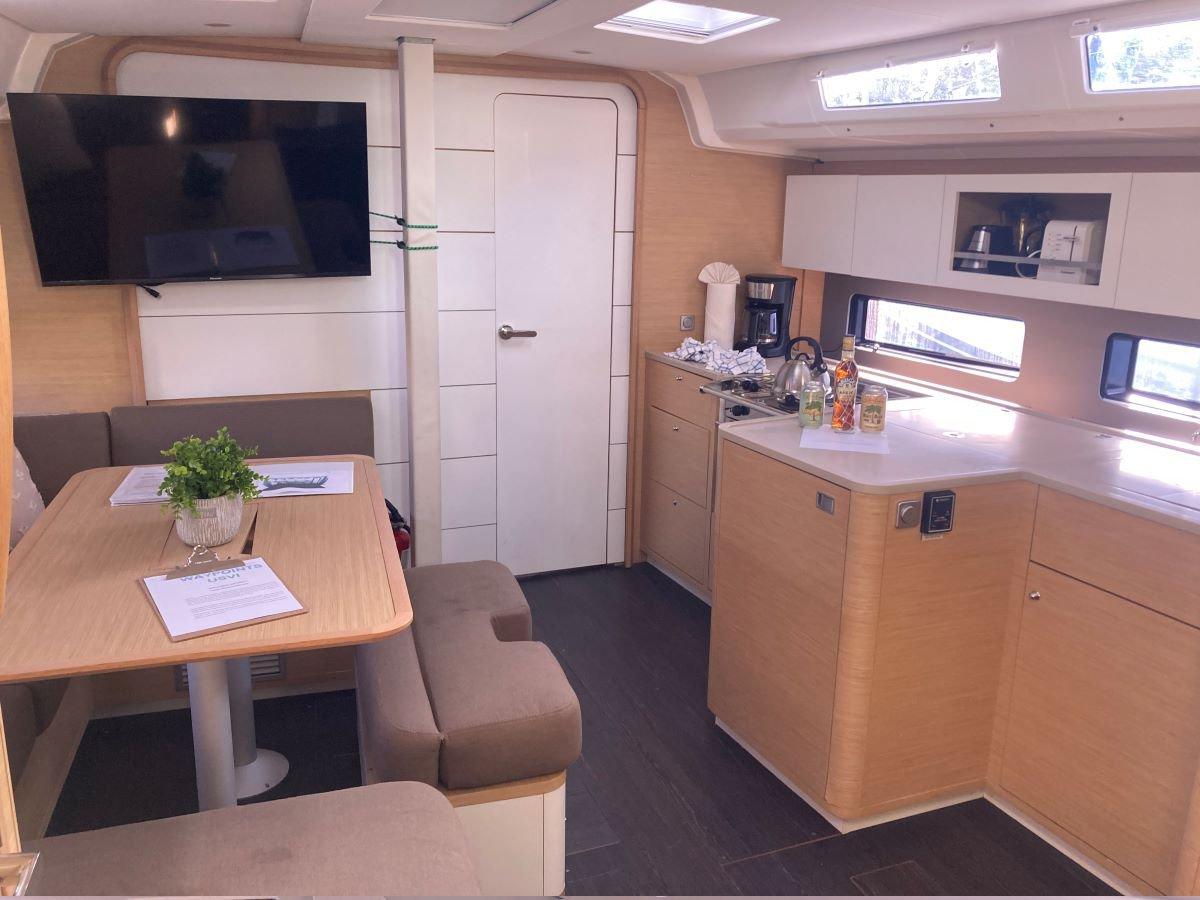 Dufour 41 - 3 cab. - Seabreeze Smile, picture 11