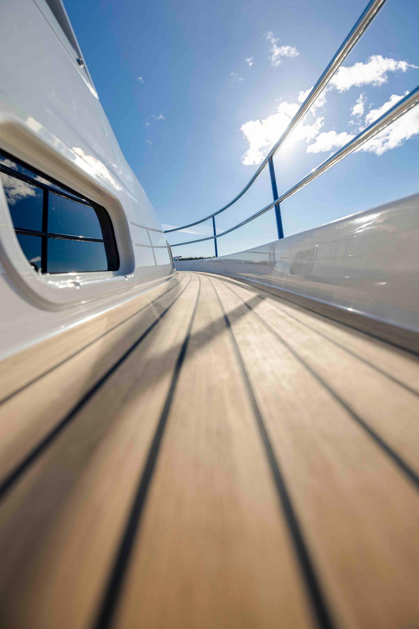 Nimbus 365 Coupe, picture 9