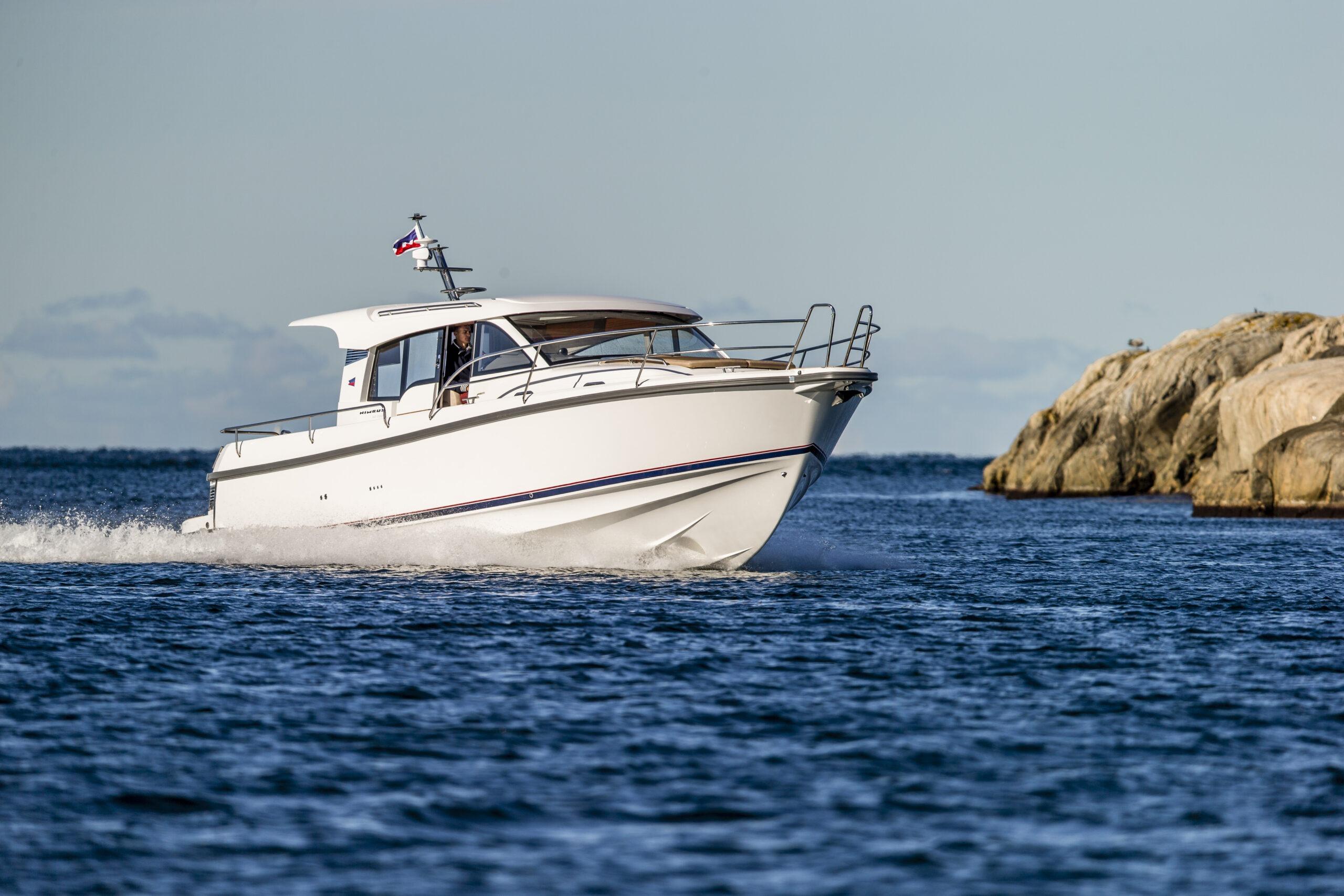 Nimbus 365 Coupe, picture 6