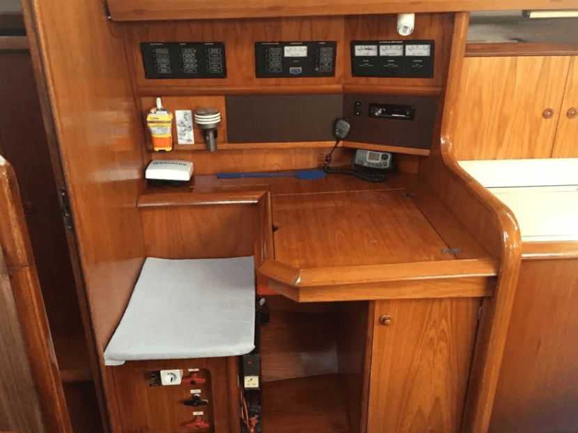 Sun Odyssey 42.2, picture 7