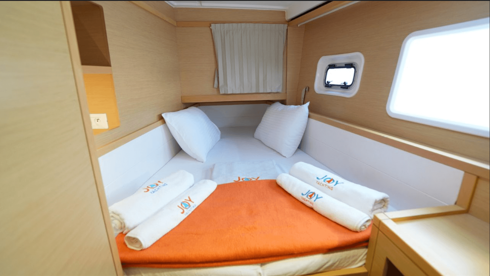 Lagoon 39, picture 12