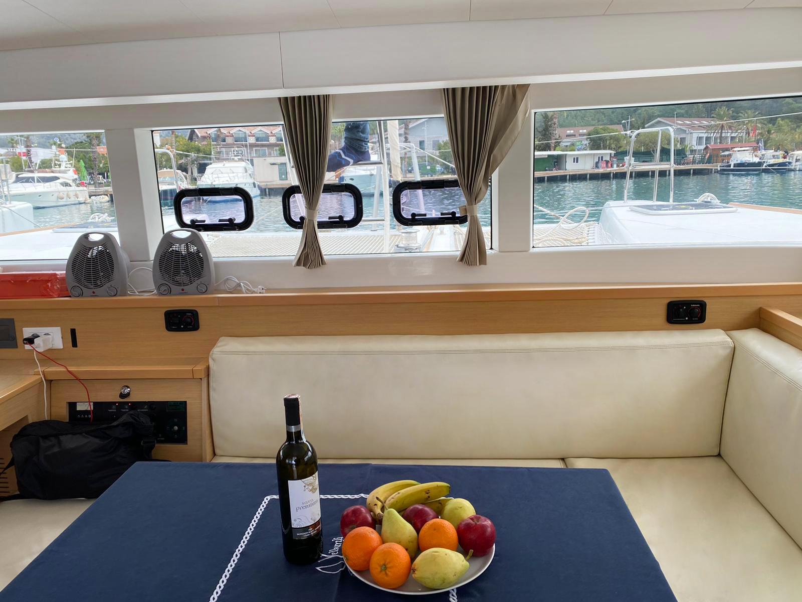 Lagoon 39, picture 26